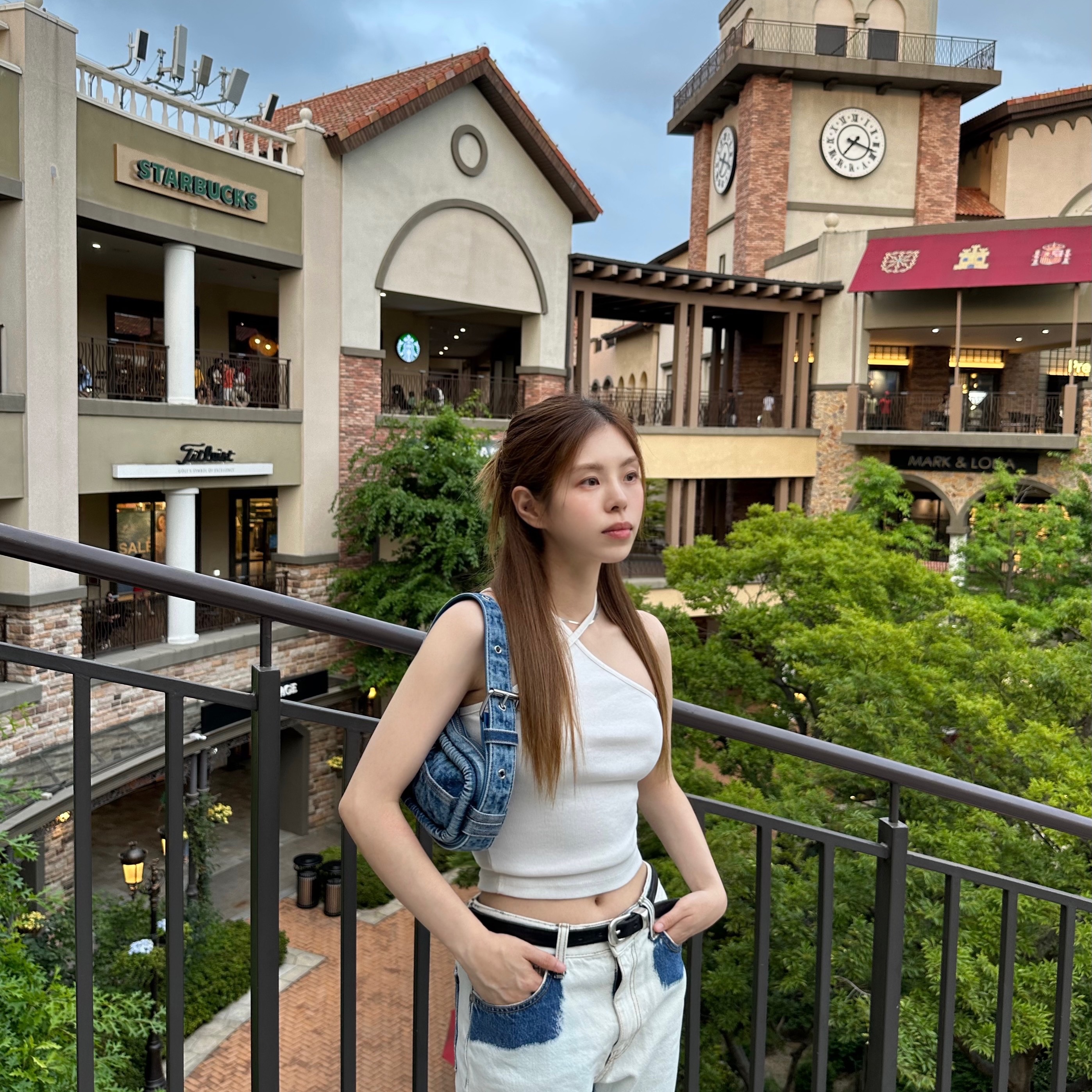 Diesel Nille-Mini Crossbody Bag in Monogram Denim Blue, Our Legacy Belt 2cm Leather Black 착용 스타일 - 1
