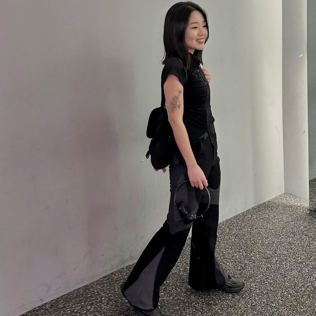 Art of Field Bootscut Long Pants Black 착용 스타일 - 1