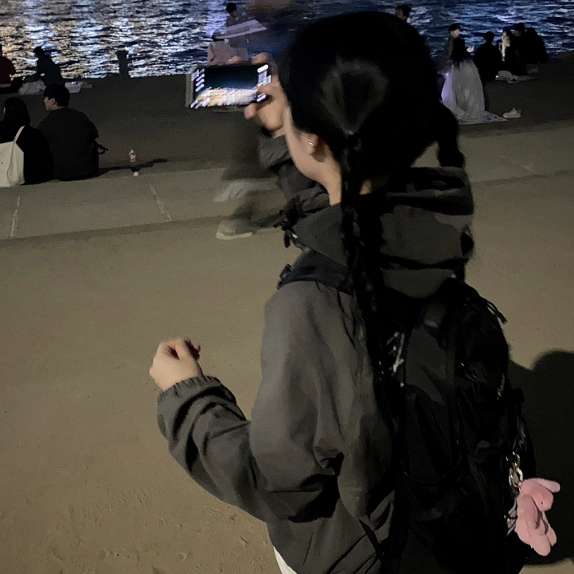 Stussy 8 Ball Quilted Liner Jacket Black, Stussy Wave Dye Beach Shell Jacket Black 착용 스타일 - 3