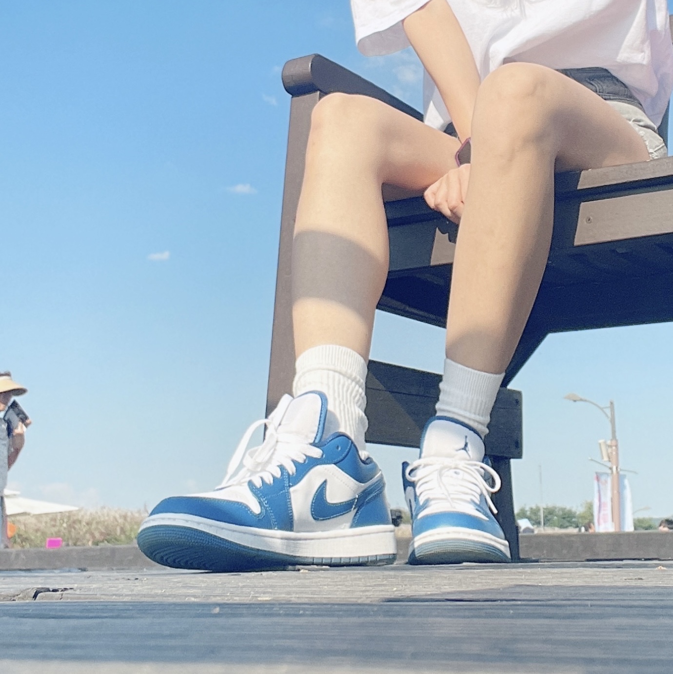 (W) Jordan 1 Low White Dark Marina Blue 착용 스타일