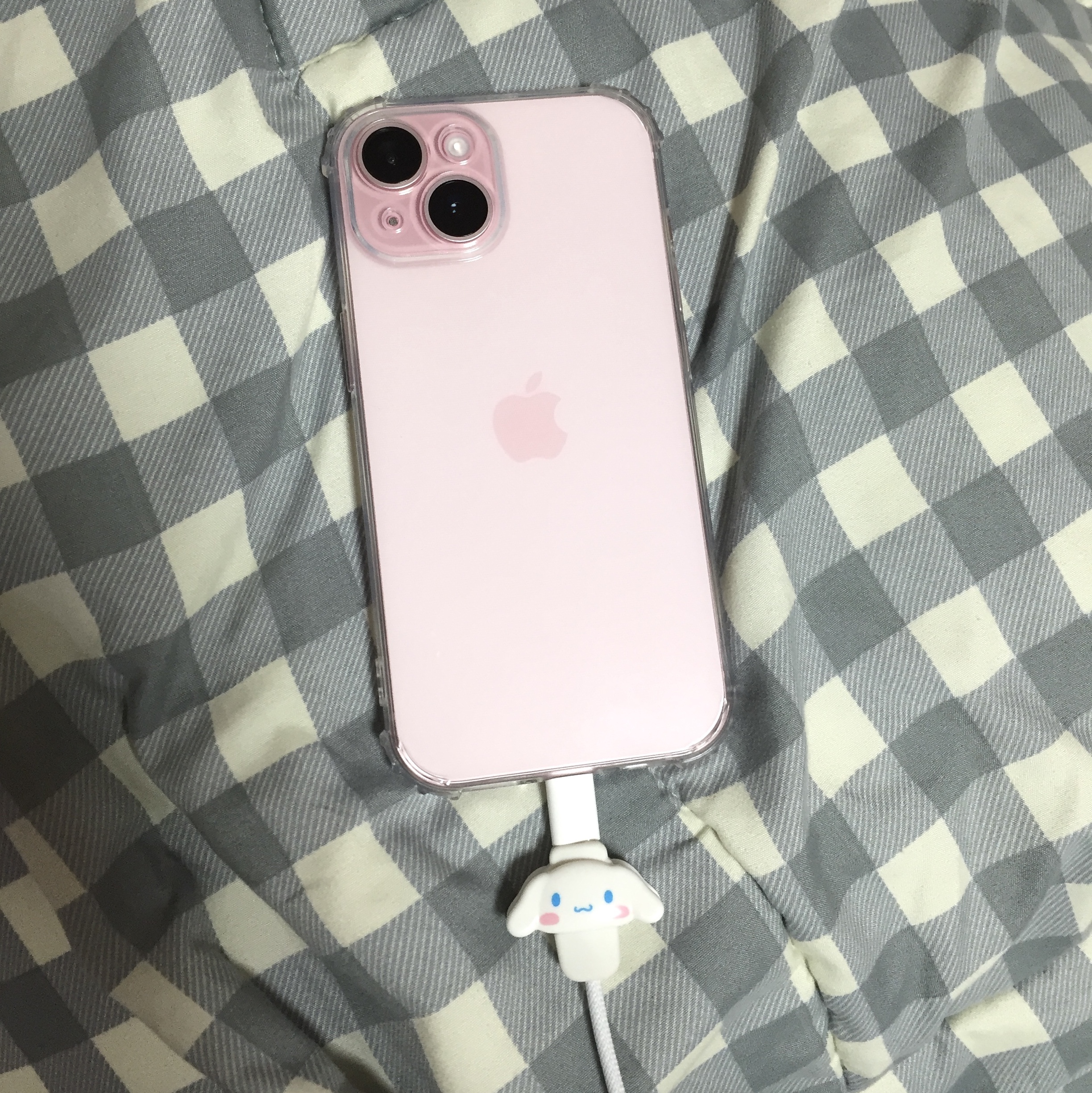 Apple iPhone 15 Plus 256GB Pink (Korean Ver.) 착용 스타일