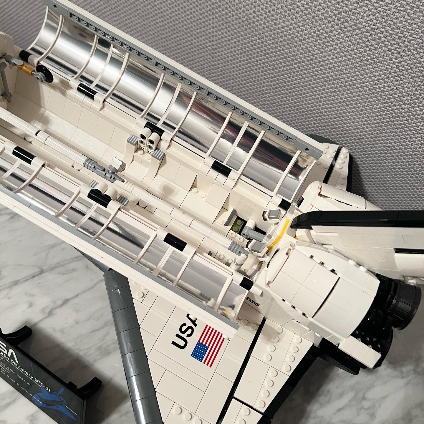 Lego NASA Space Shuttle Discovery 착용 스타일 - 3