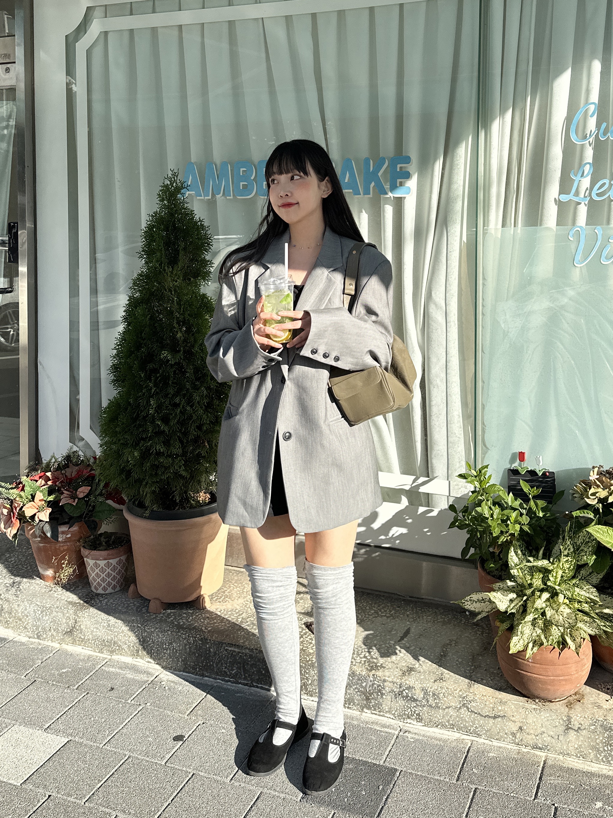 (W) Victoria Shoes Chico Sandalia Antelina Negro 착용 스타일 - 4