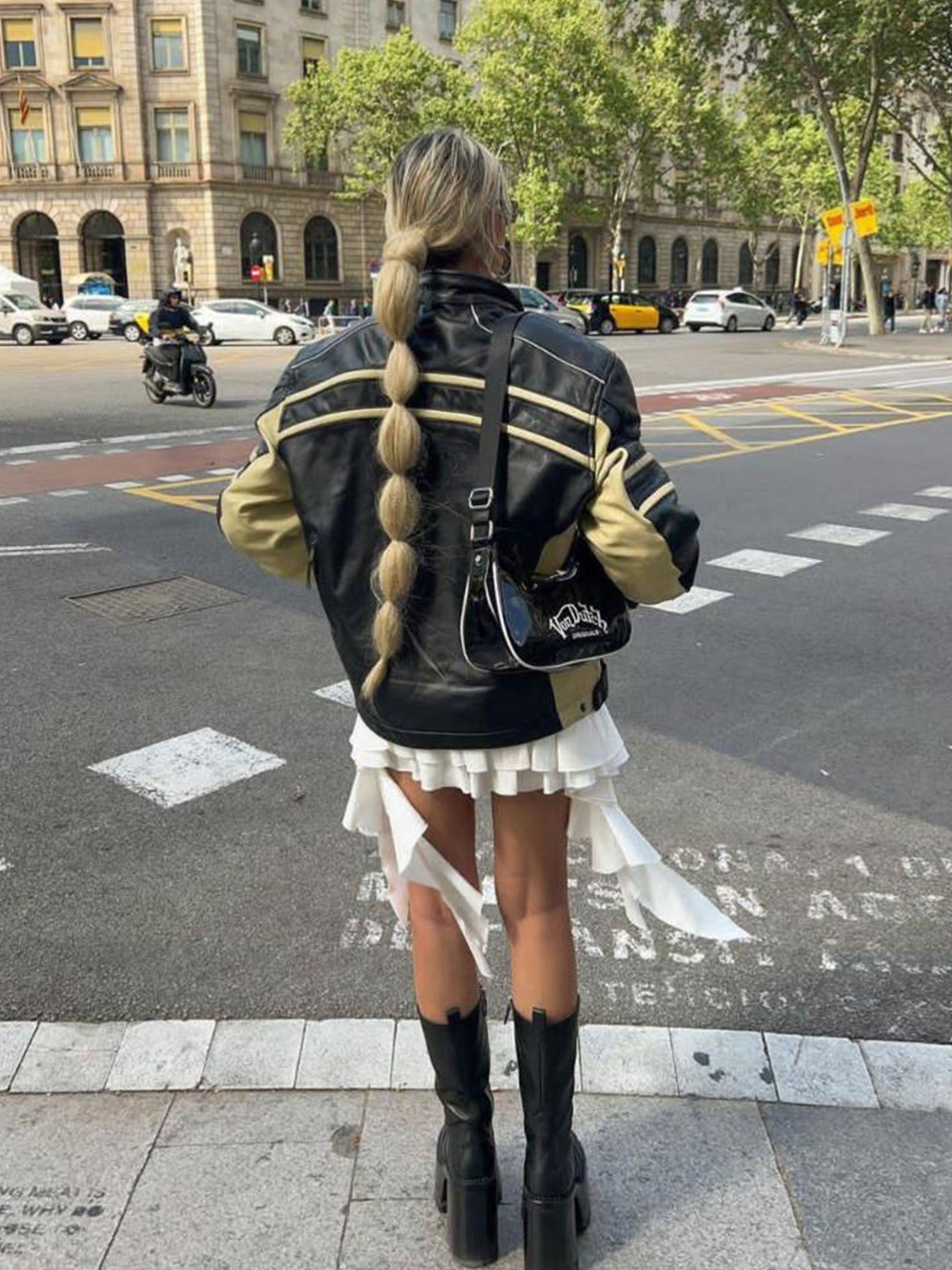 Porta Cropped Biker Leather Jacket Black, Diesel J-Blink Biker Jacket in Colour-Block Nylon Black White 착용 스타일 - 3