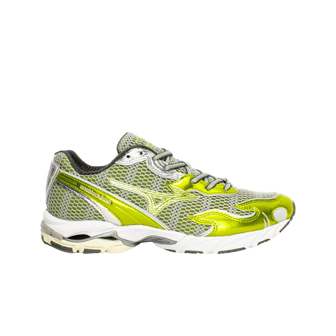 D1GD232702 Mizuno x One Block Down Wave Rider 10 Amazon