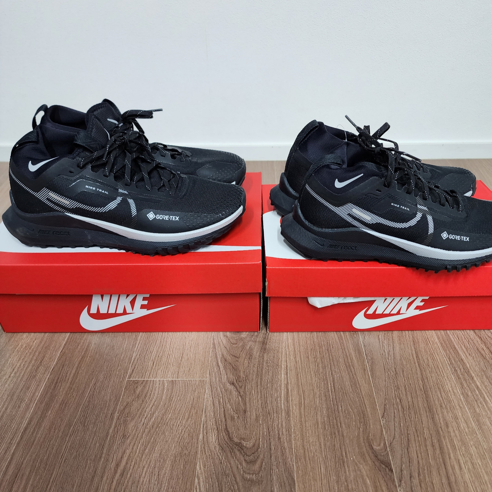 Nike React Pegasus Trail 4 Gore-Tex Black Wolf Grey, (W) Nike React Pegasus Trail 4 Gore-Tex Black Wolf Grey 착용 스타일 - 2