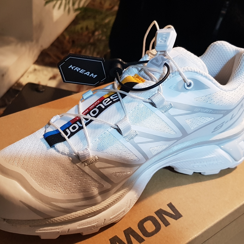 Salomon XT-6 ADV White 착용 스타일