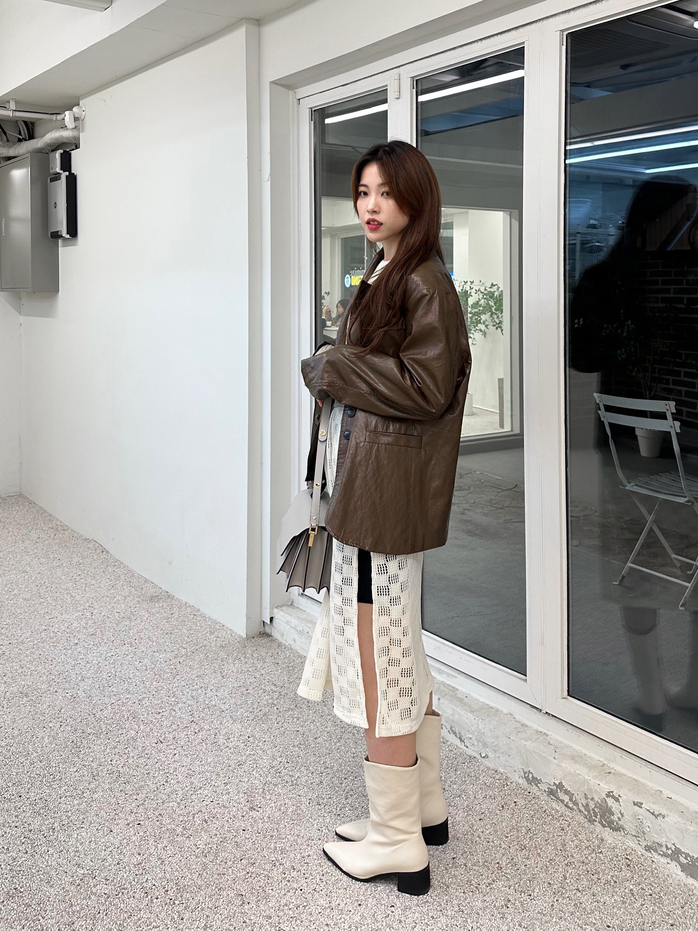 Marni Calfskin Medium Trunk Bag Grey, Marni Saffiano Medium Trunk Bag Grey 착용 스타일 - 3