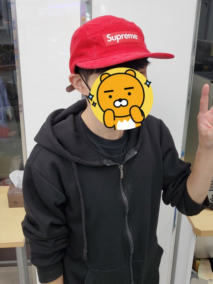 Supreme Corduroy Camp Cap Red - 23FW 착용 스타일