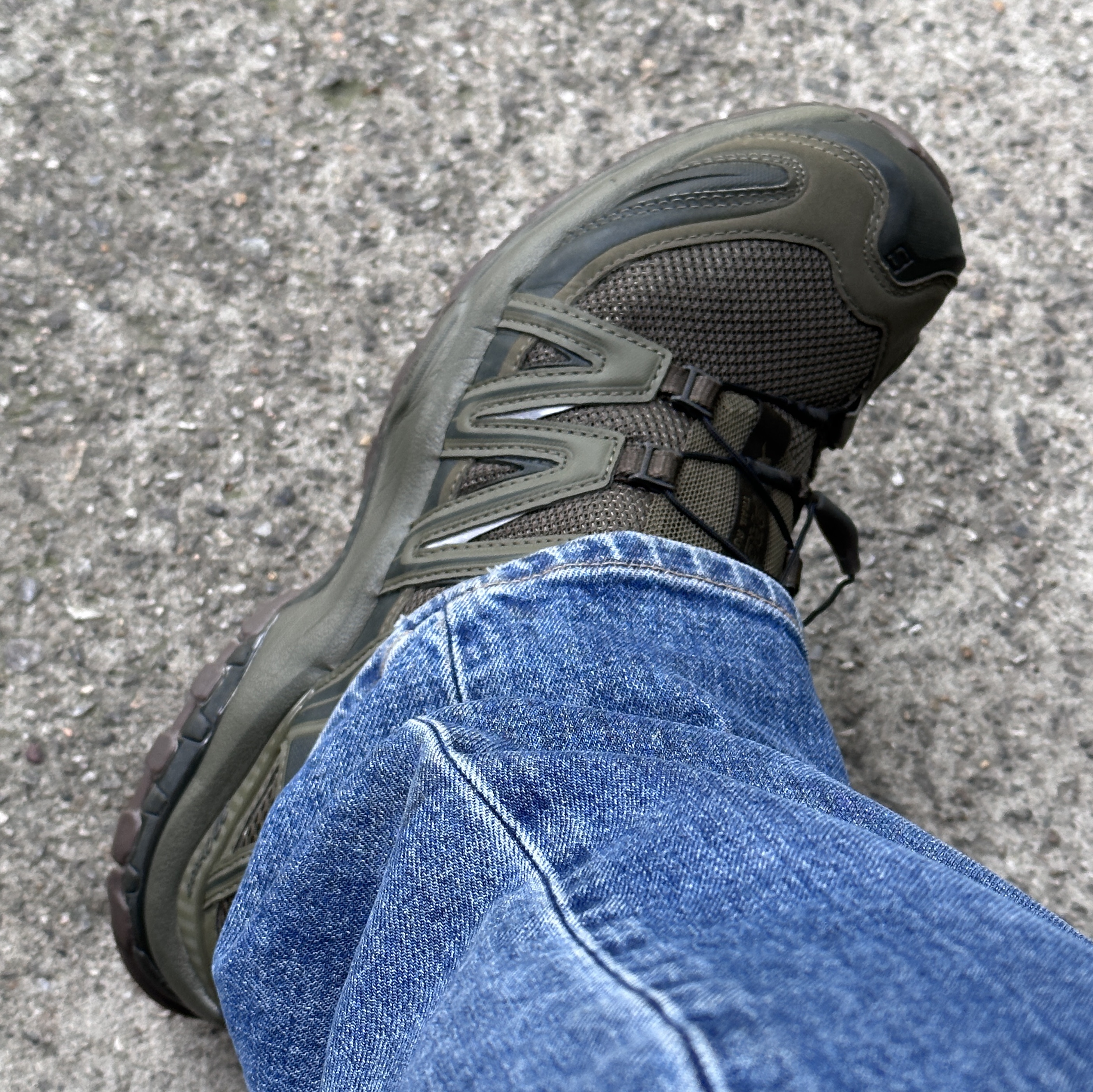 Salomon XA Pro 3D Olive Night 착용 스타일