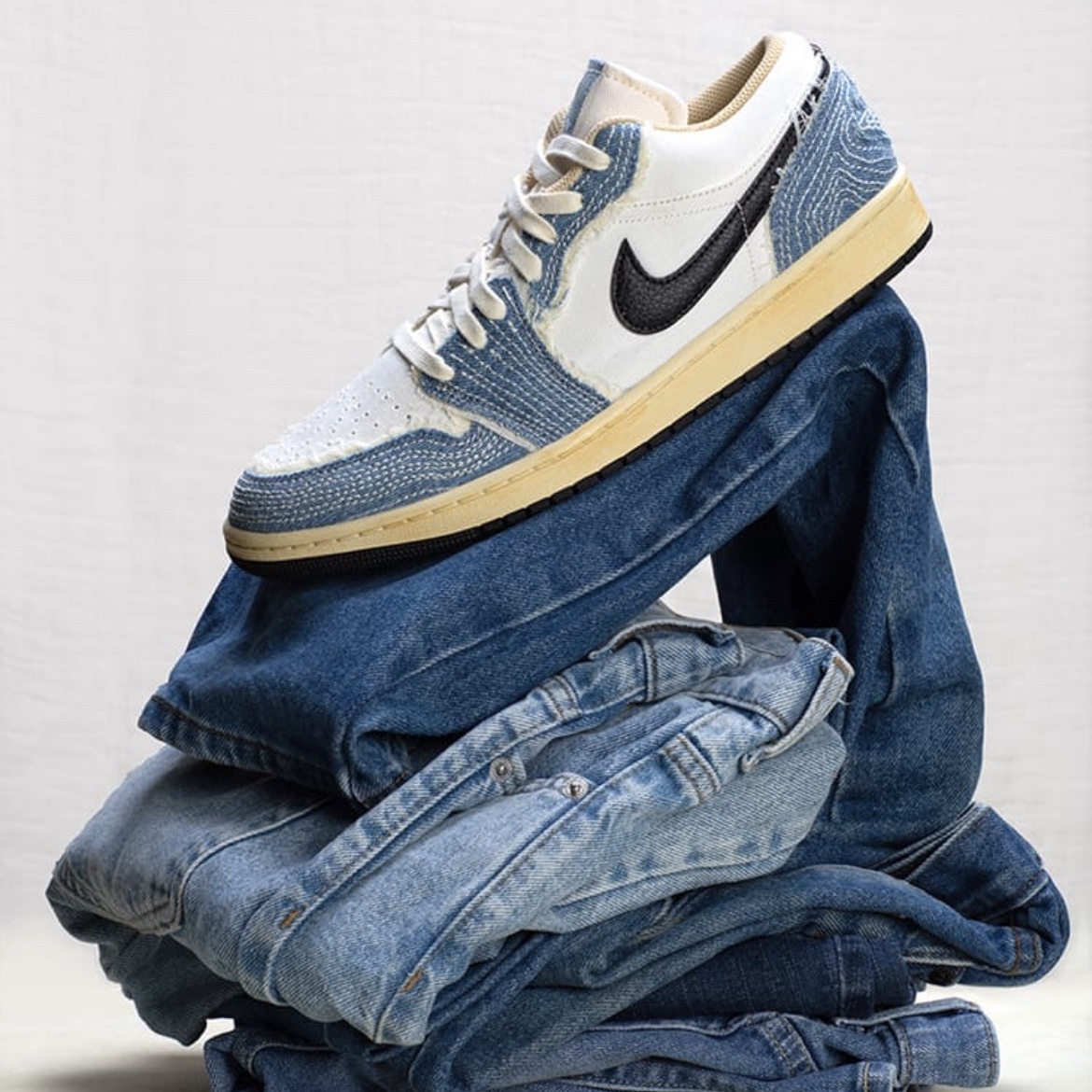 Jordan 1 Low World Make Japan 착용 스타일 - 2