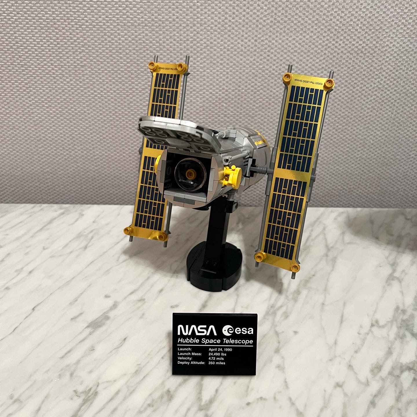 Lego NASA Space Shuttle Discovery 착용 스타일 - 2