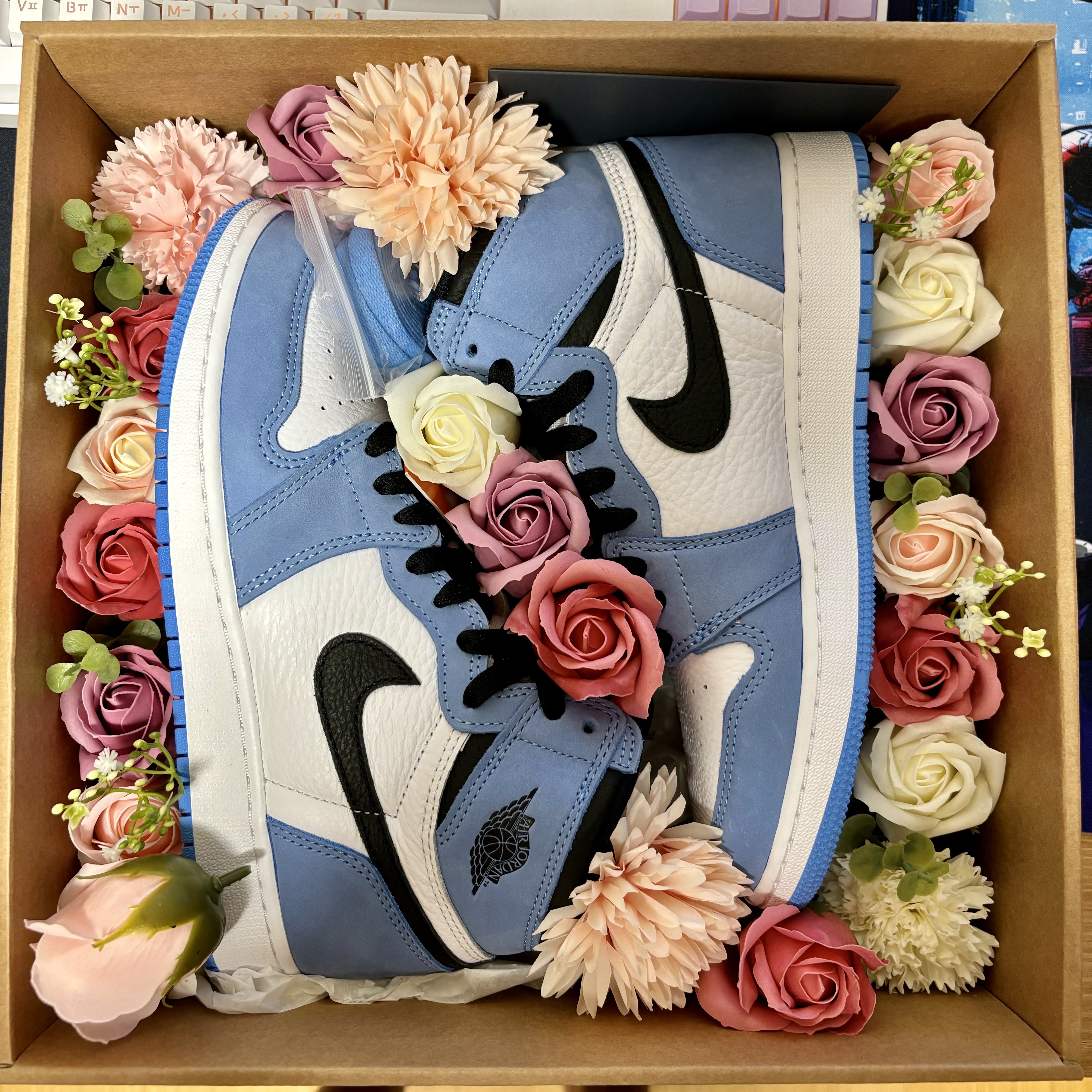 (GS) Jordan 1 Retro High OG University Blue 착용 스타일