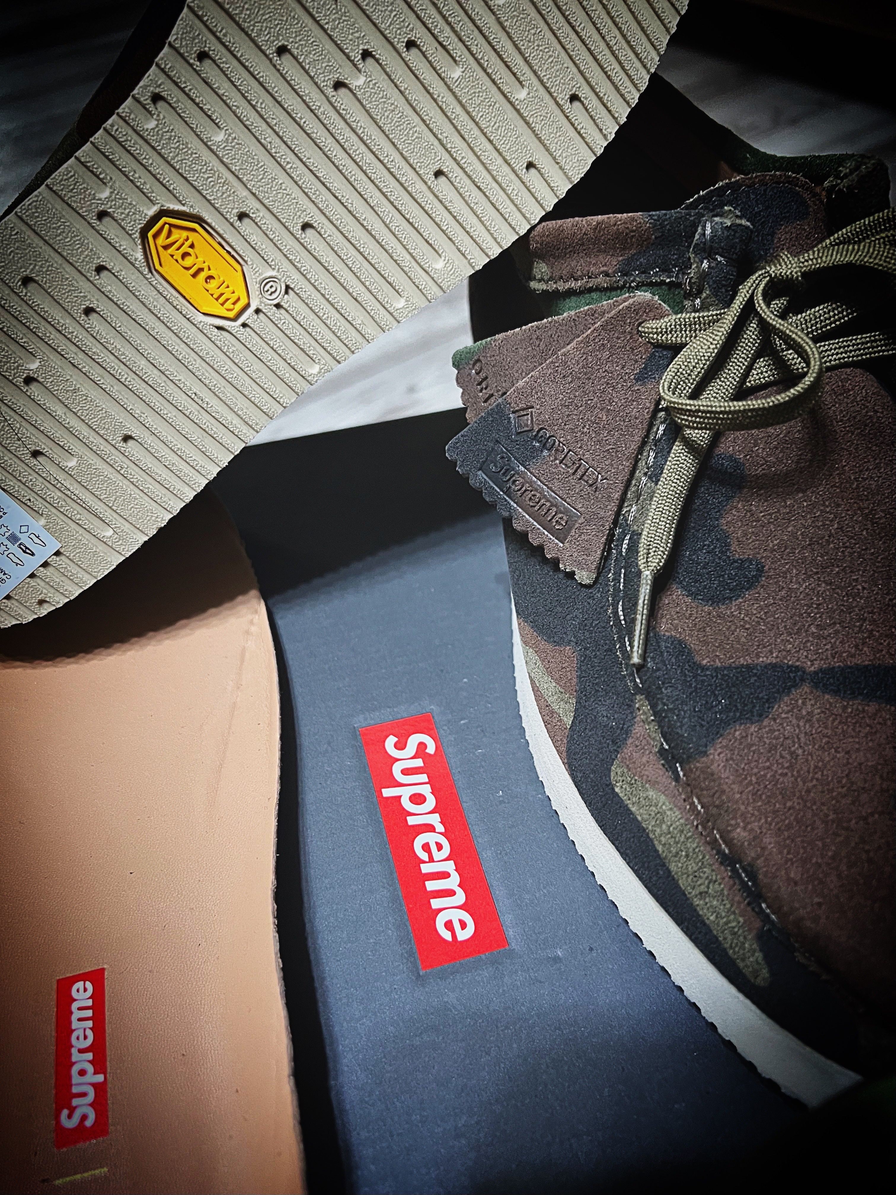 Supreme Military Boonie Olive Prym1 Camo - 22SS, Supreme Griffin Camp Cap Yellow Camo - 22FW 착용 스타일 - 4