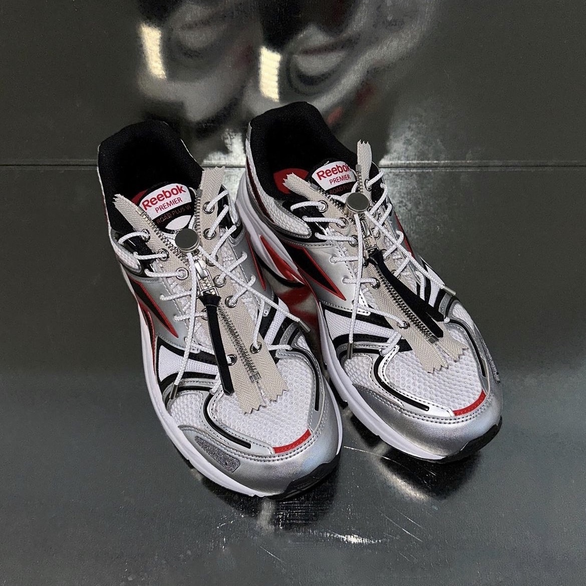 Reebok x Joegush Premier Road Plus VI Red 착용 스타일