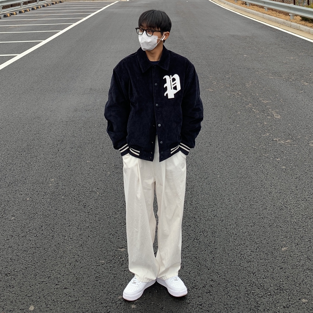 Nike Air Force 1 '07 Low White 착용 스타일 - 3