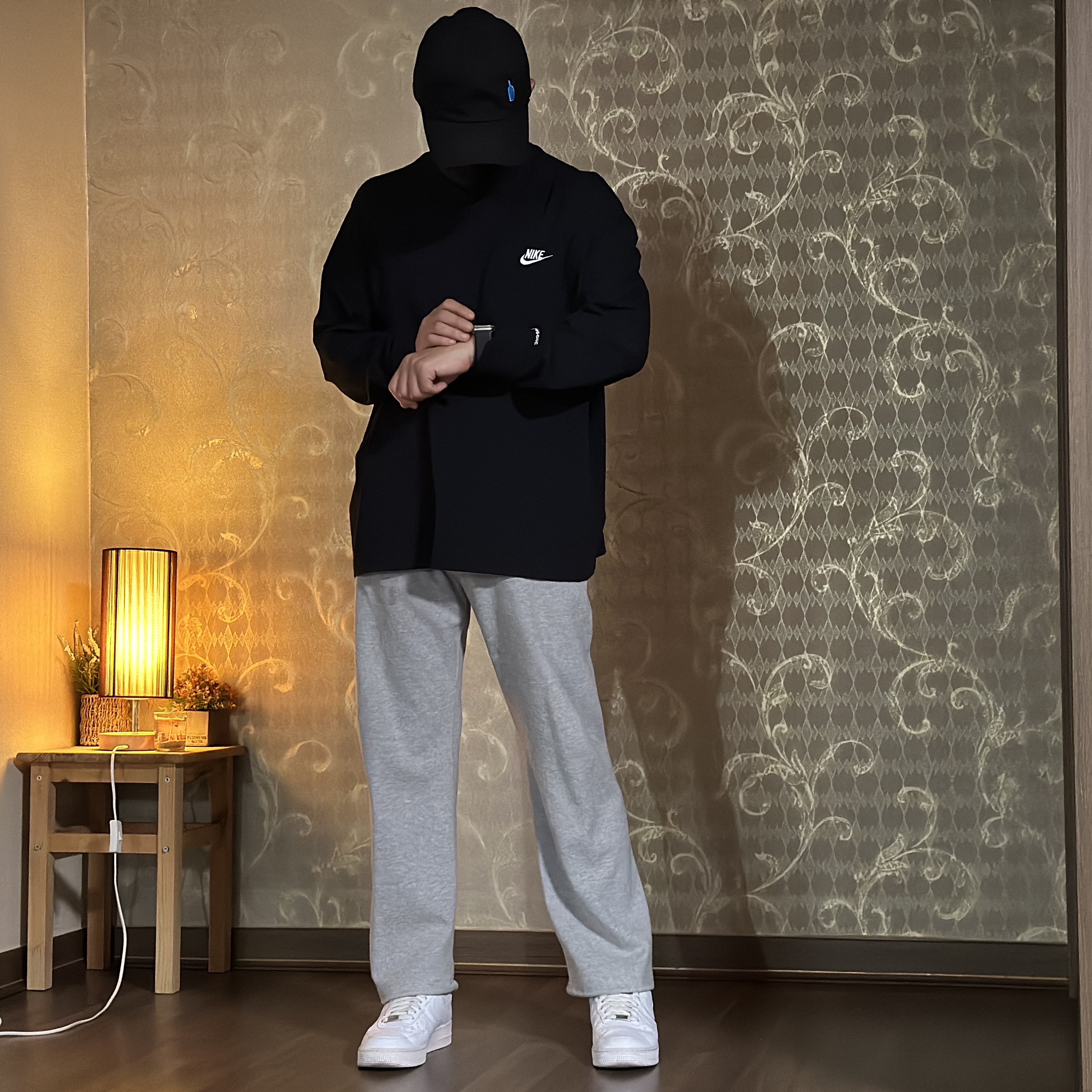 Nike x Peaceminusone LS T-Shirt Black (DR0098-010), Nike Air Force 1 '07 Low White 착용 스타일 - 1