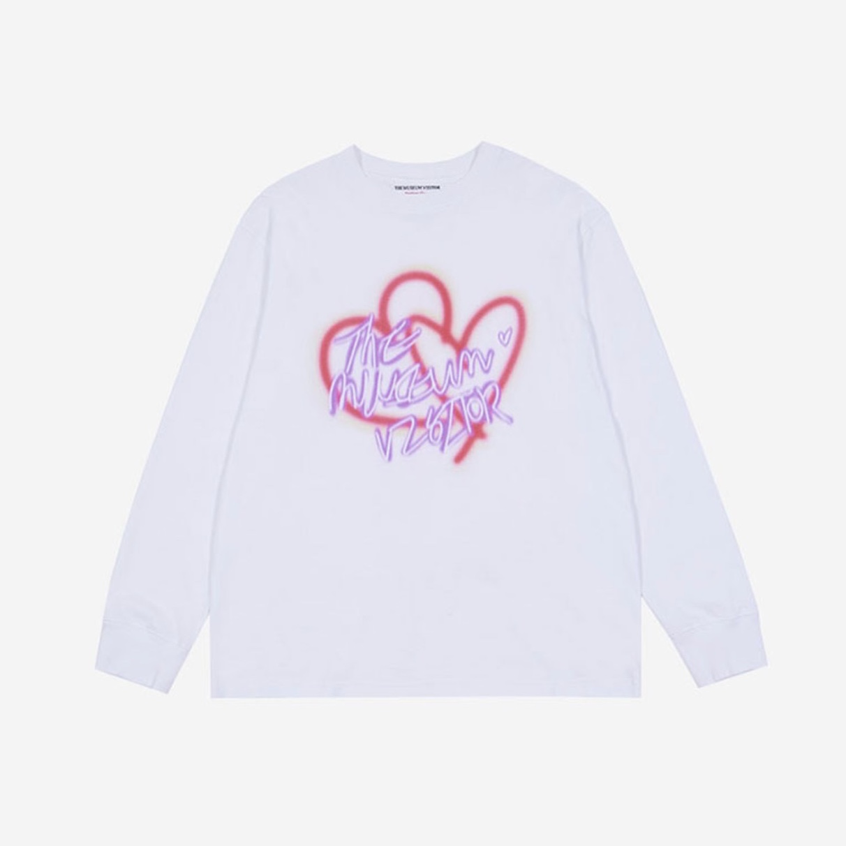 The Museum Visitor Blurred Heart Printed Long Sleeve Black, The Museum Visitor Blurred Heart Printed Long Sleeve White 착용 스타일 - 2