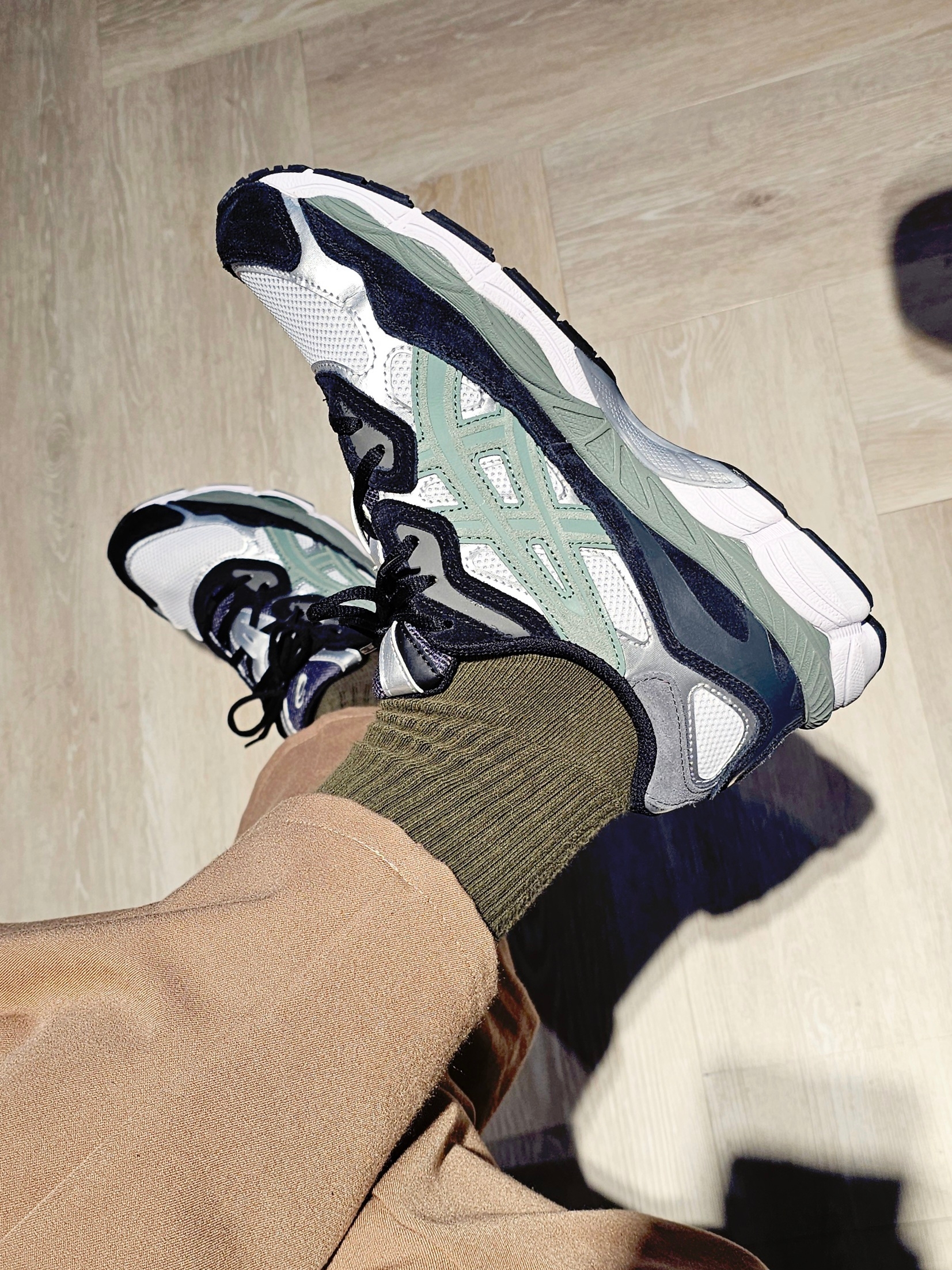 Asics Gel-NYC White Ivy 착용 스타일 - 3