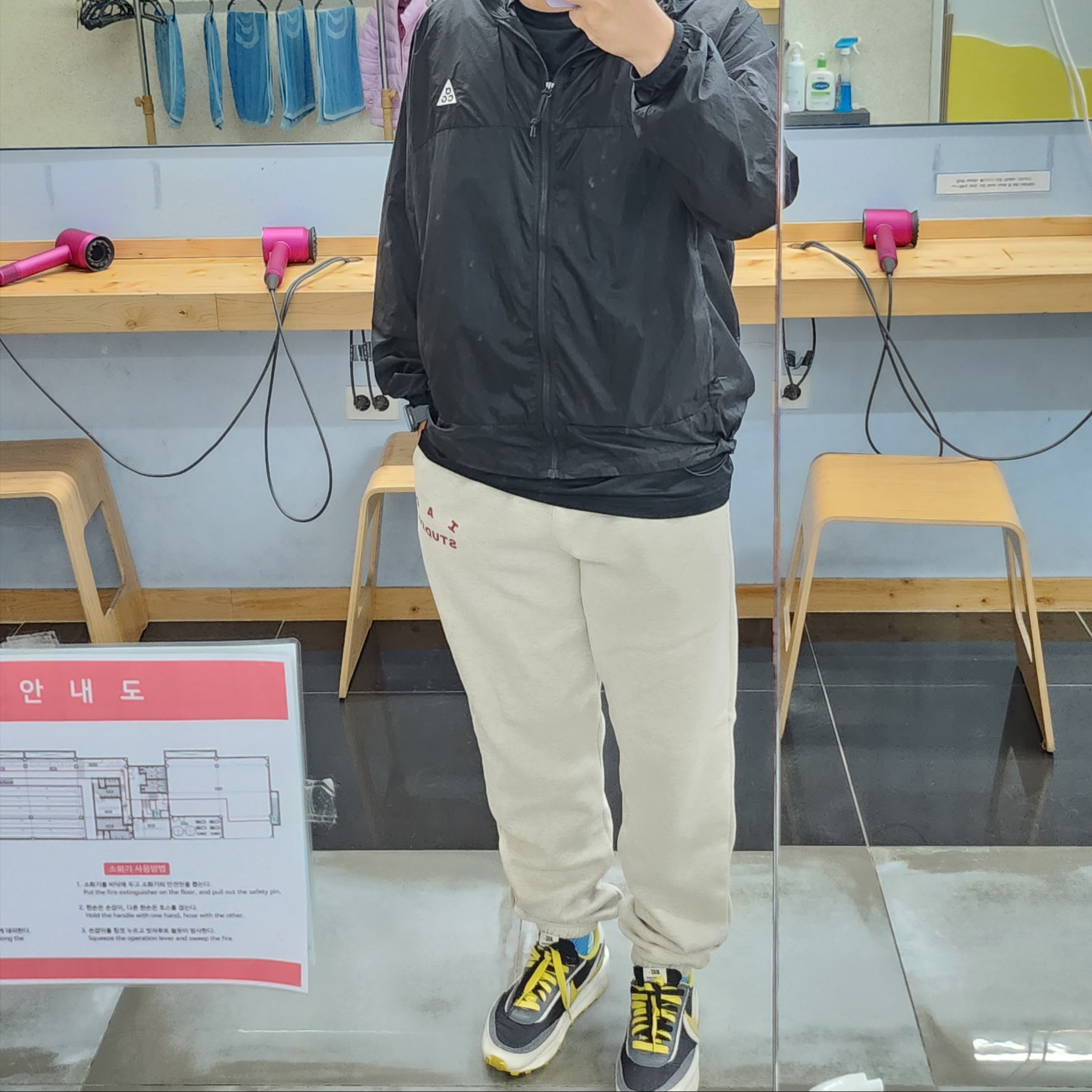 Nike x Sacai x Undercover LDWaffle Black Bright Citron 착용 스타일 - 2
