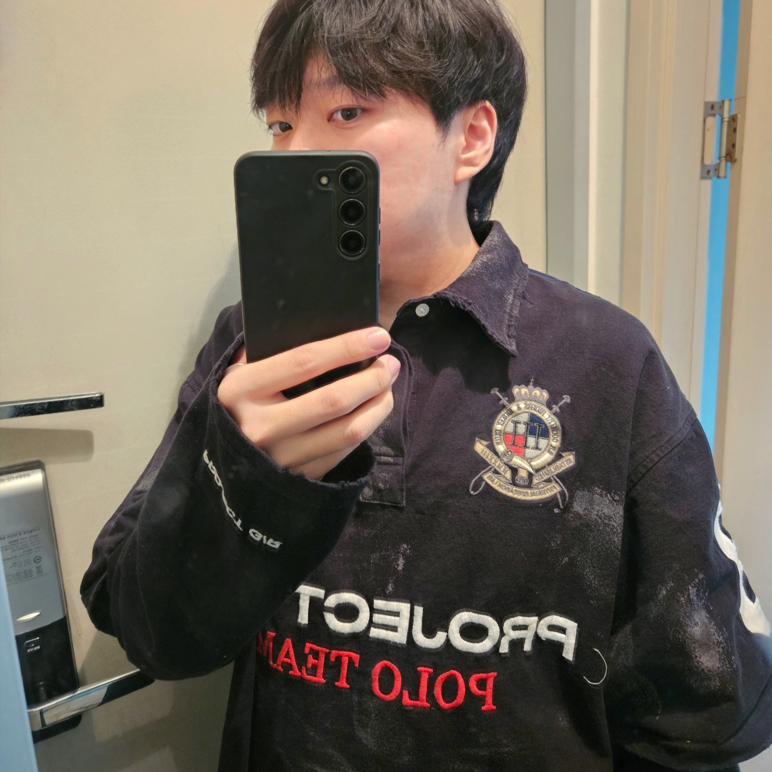 Project G/R Polo Parody Shirts Black 착용 스타일