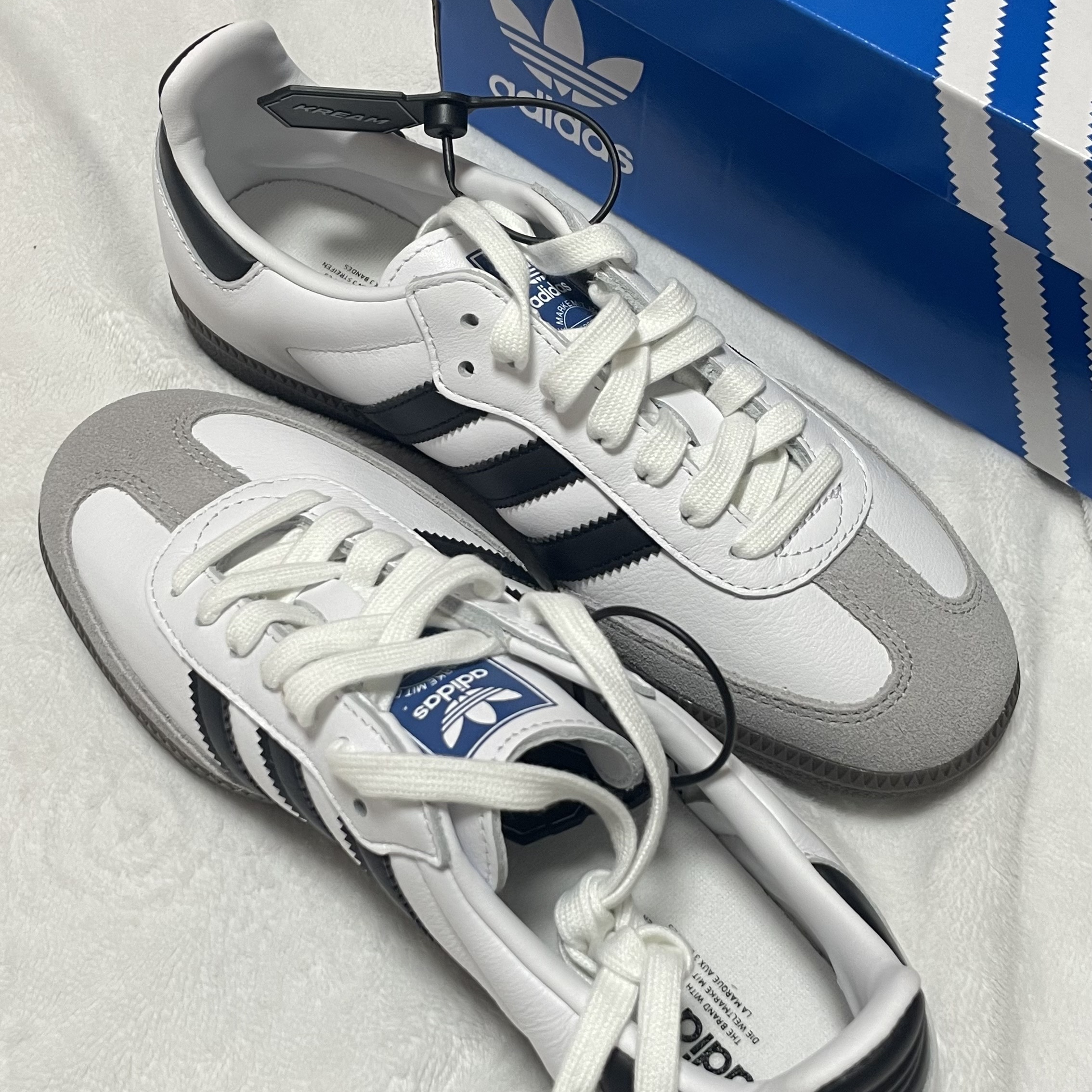 Adidas Samba OG Cloud White 착용 스타일