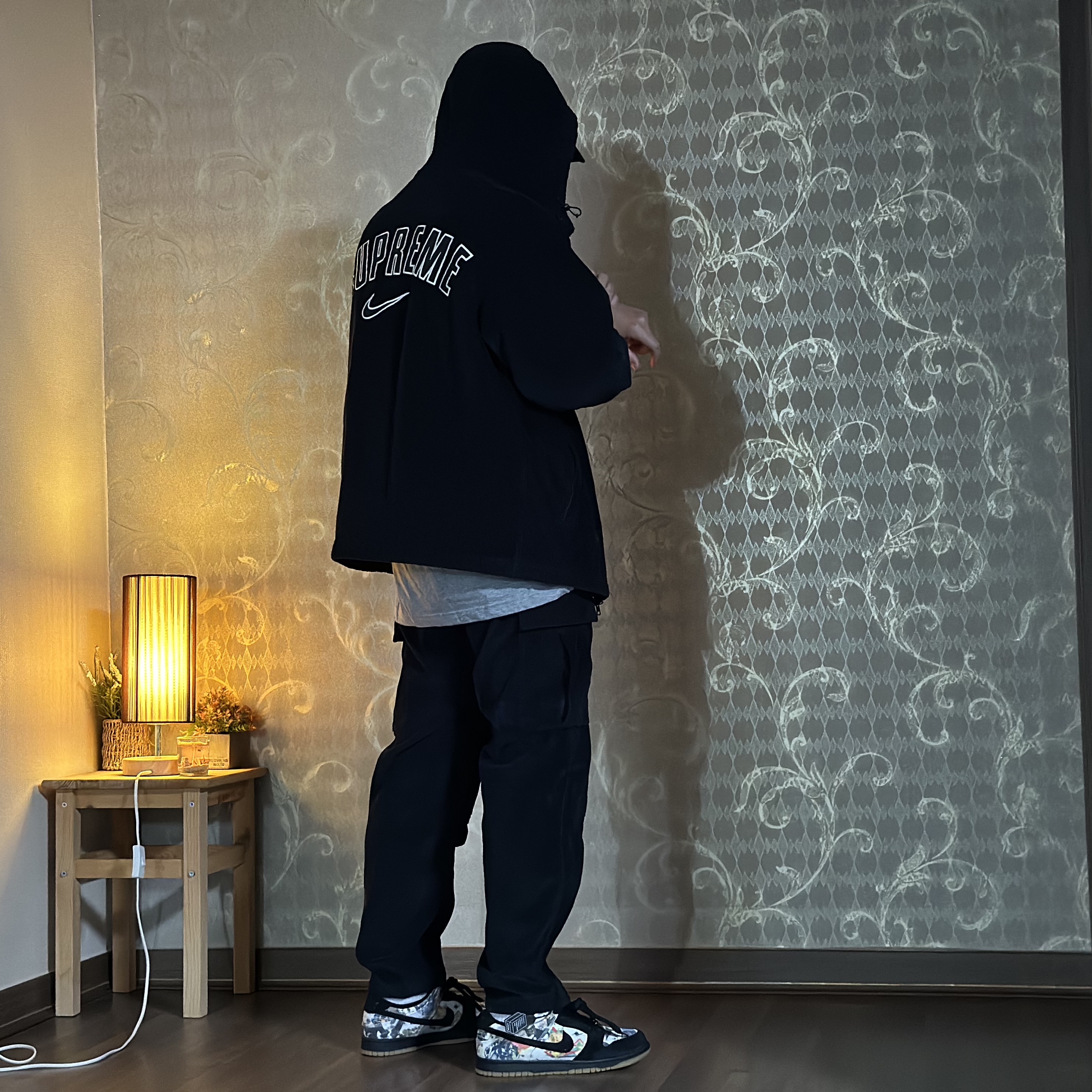 Supreme x Nike Arc Corduroy 6-Panel Black - 22SS, Supreme x Nike Arc Corduroy Hooded Jacket Black - 22SS 착용 스타일 - 2