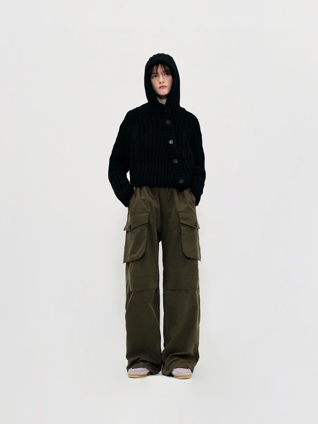 Millo Women Cargo Pocket Wide Pants Khaki, Millo Women Cargo Pocket Wide Pants Black 착용 스타일