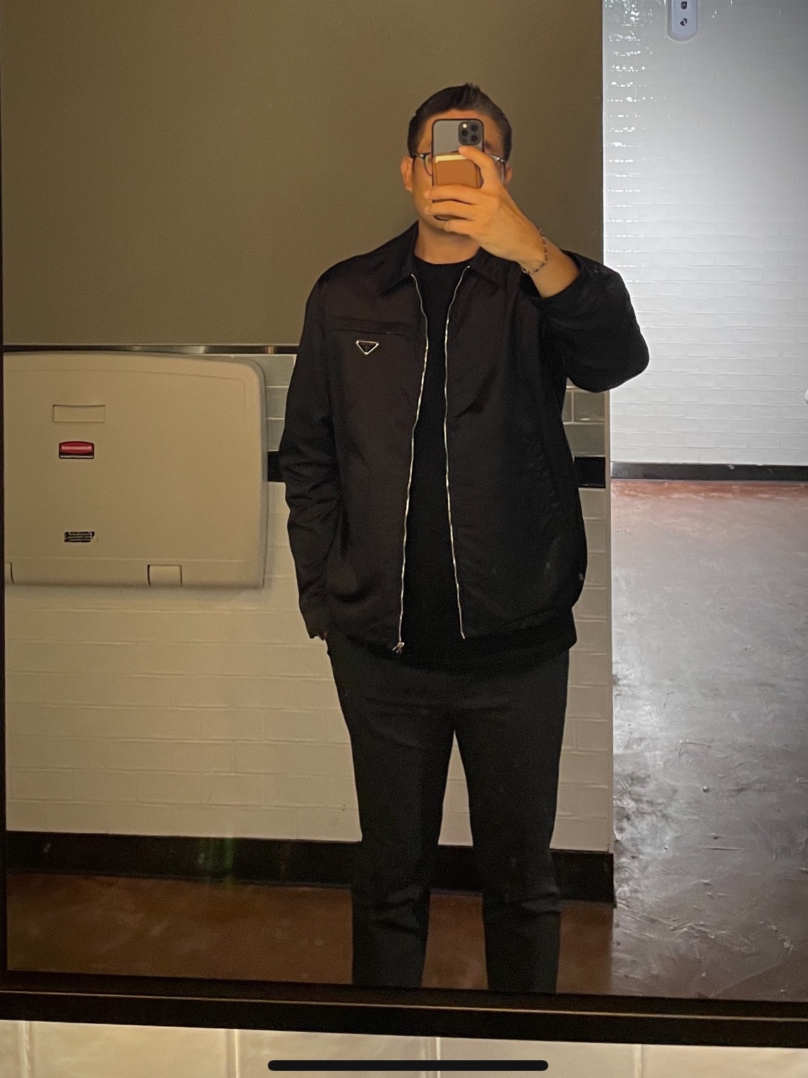 Prada Re-Nylon Zip Up Gabardine Blouson Jacket Black 착용 스타일