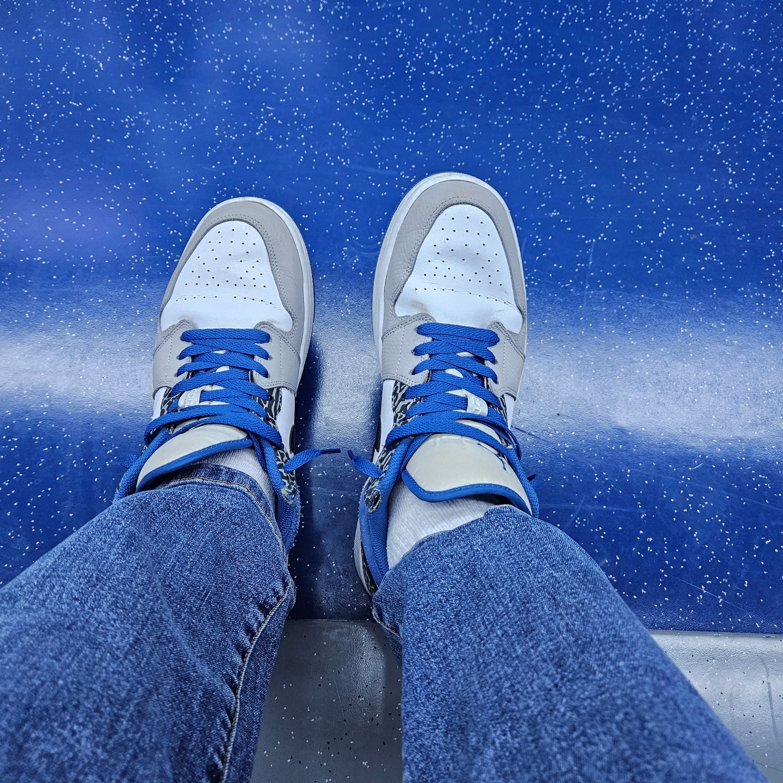 Jordan 1 Low SE White Cement Grey Blue 착용 스타일