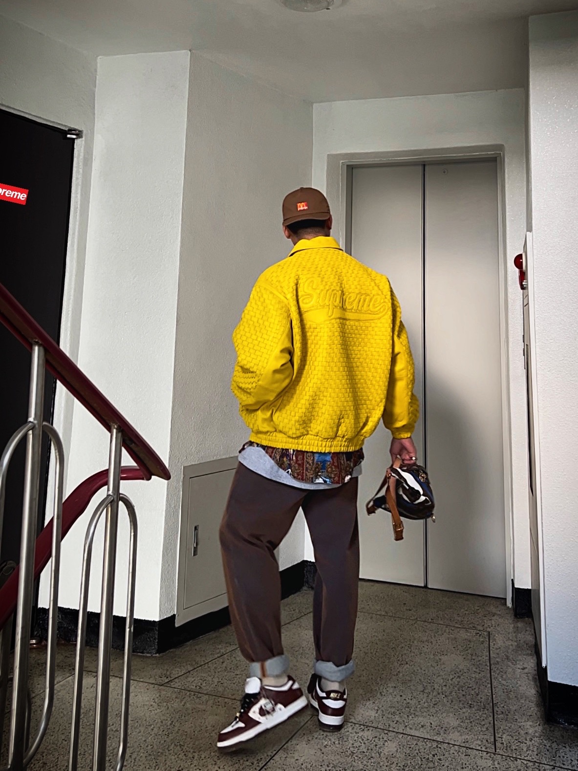 Supreme Woven Leather Varsity Jacket Yellow - 23FW, Supreme Mark Leckey Hardcore Printed Corduroy Shirt Multicolor - 23FW 착용 스타일 - 1