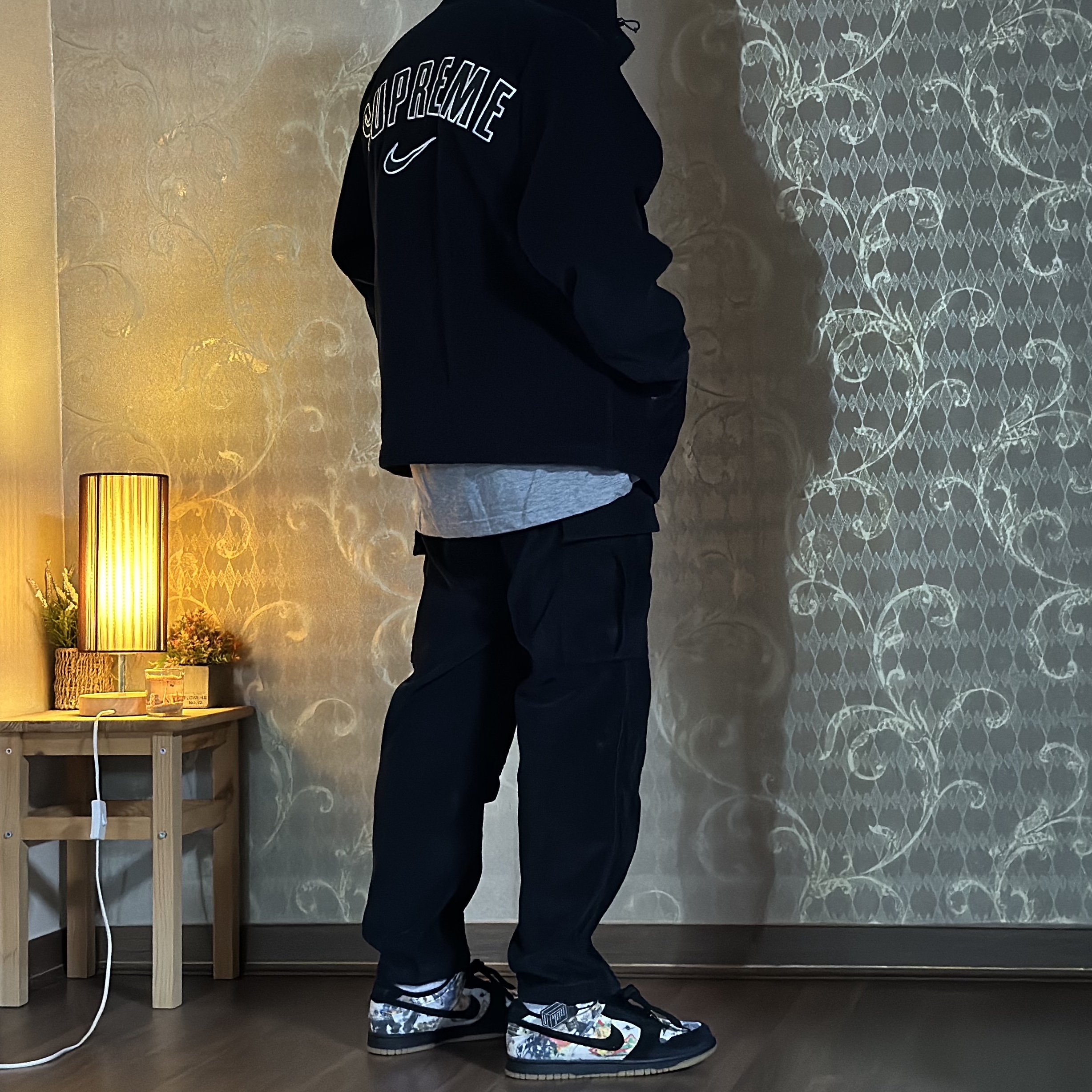 Supreme x Nike Arc Corduroy 6-Panel Black - 22SS, Supreme x Nike Arc Corduroy Hooded Jacket Black - 22SS 착용 스타일 - 4