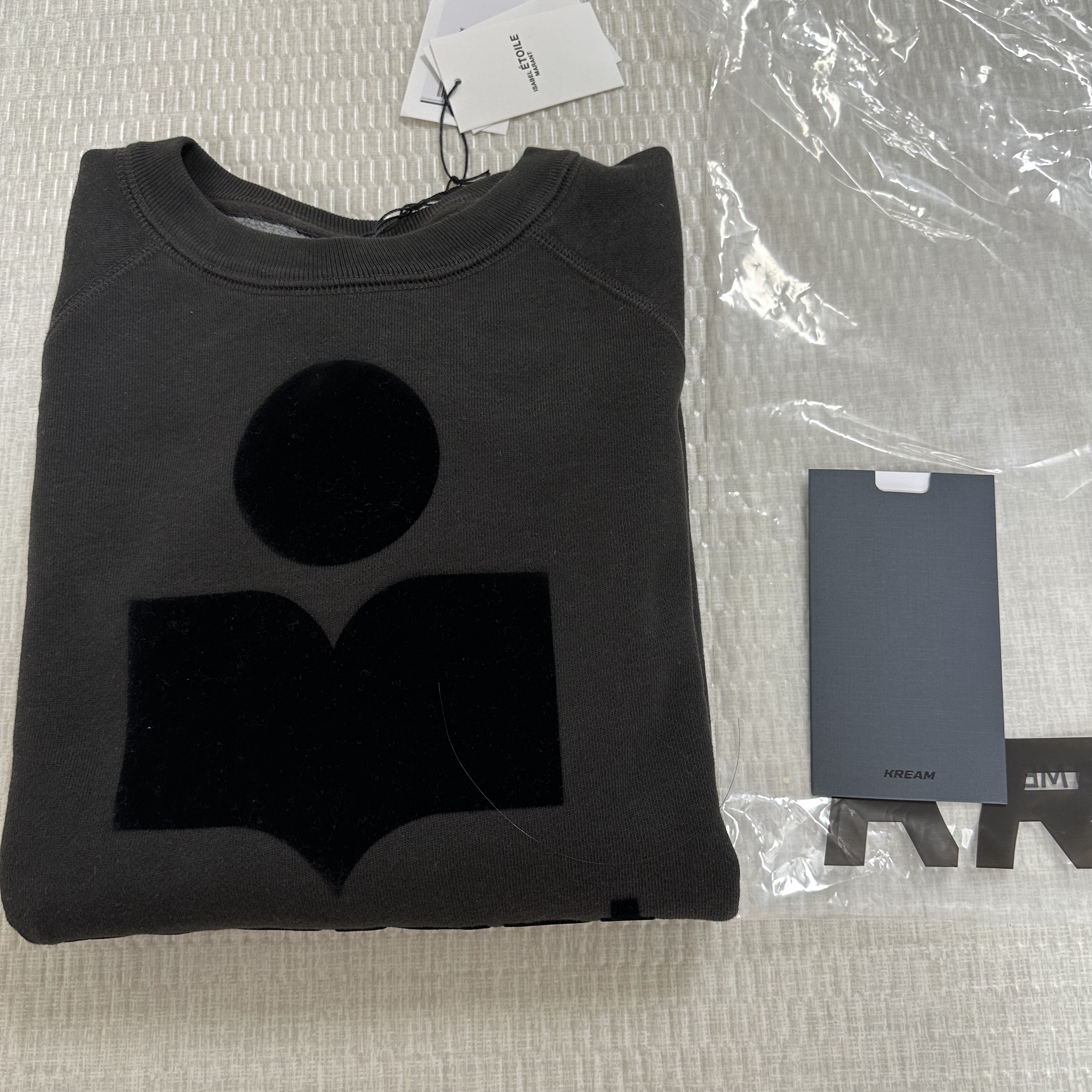 (W) Isabel Marant Milly Sweatshirt Faded Black 착용 스타일