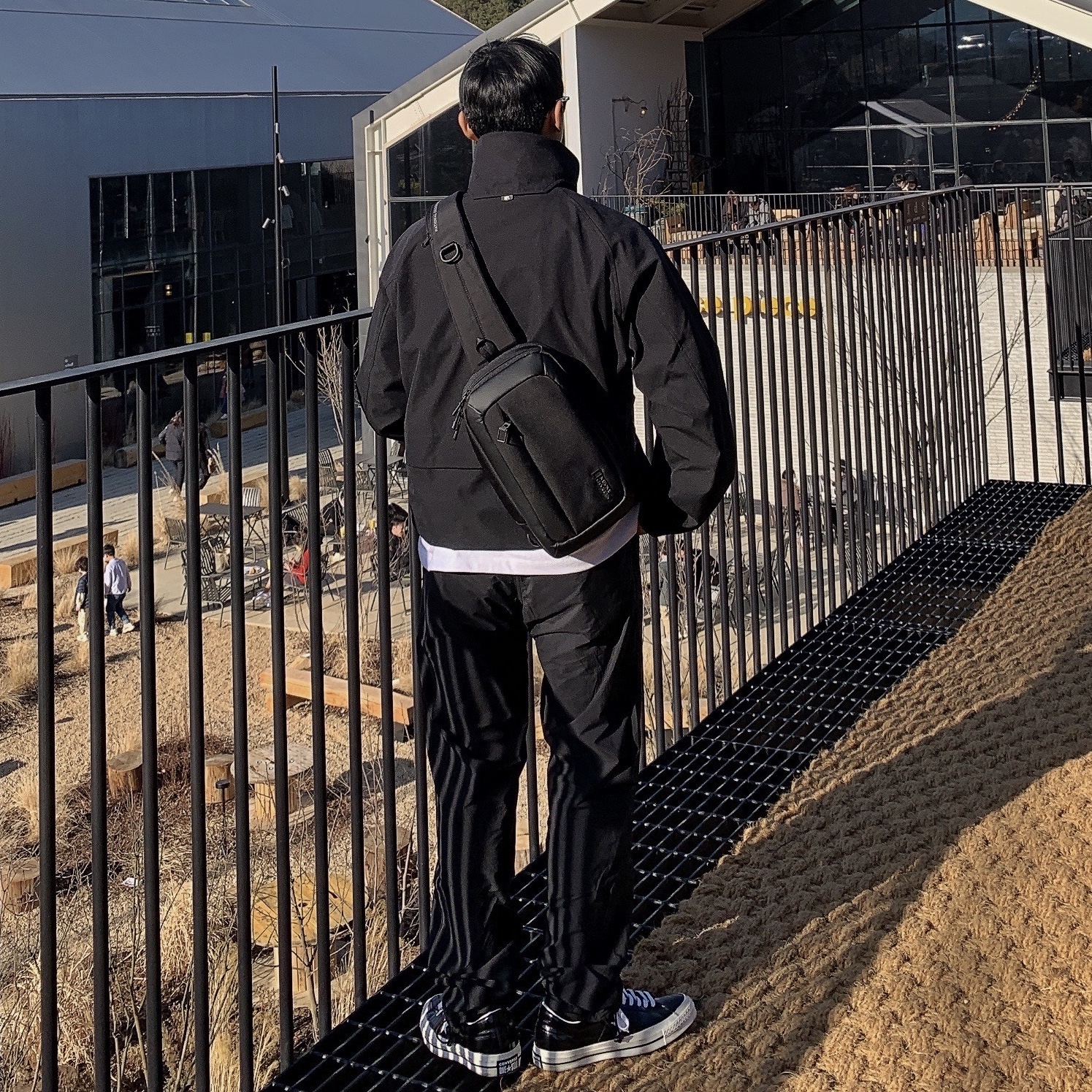 Converse One Star Ox Leather Black 착용 스타일 - 2