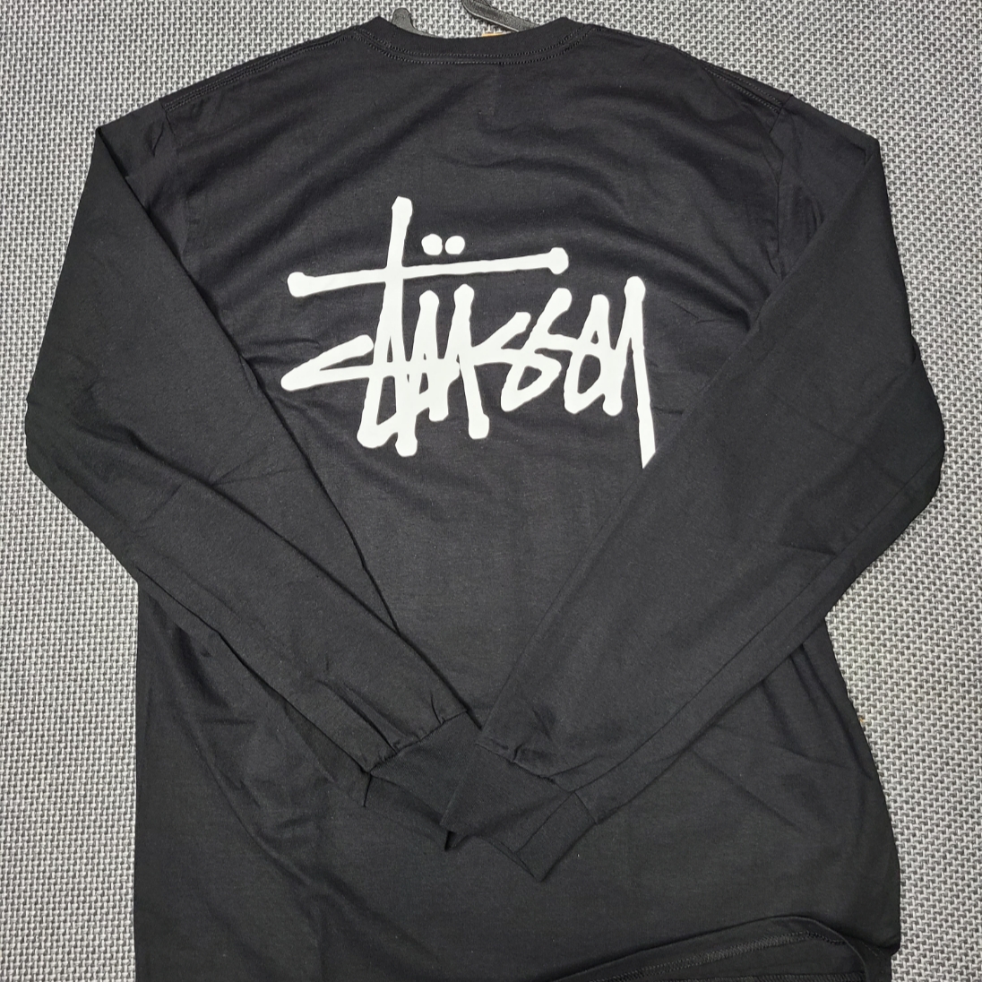 Stussy Basic Stussy LS T-Shirt Black 2023 착용 스타일 - 2