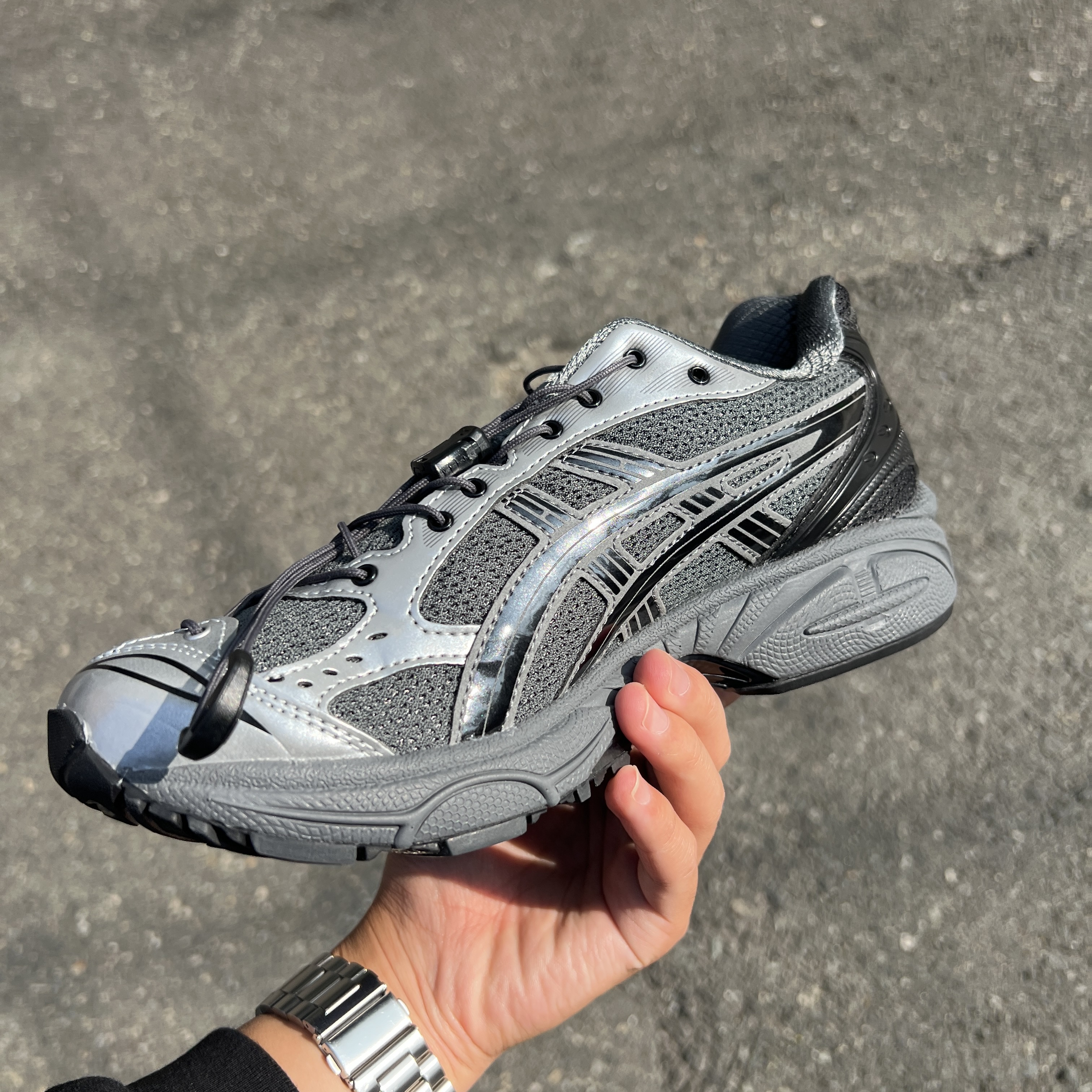 Asics x Unaffected Gel-Kayano 14 Silver Moon 착용 스타일 - 2