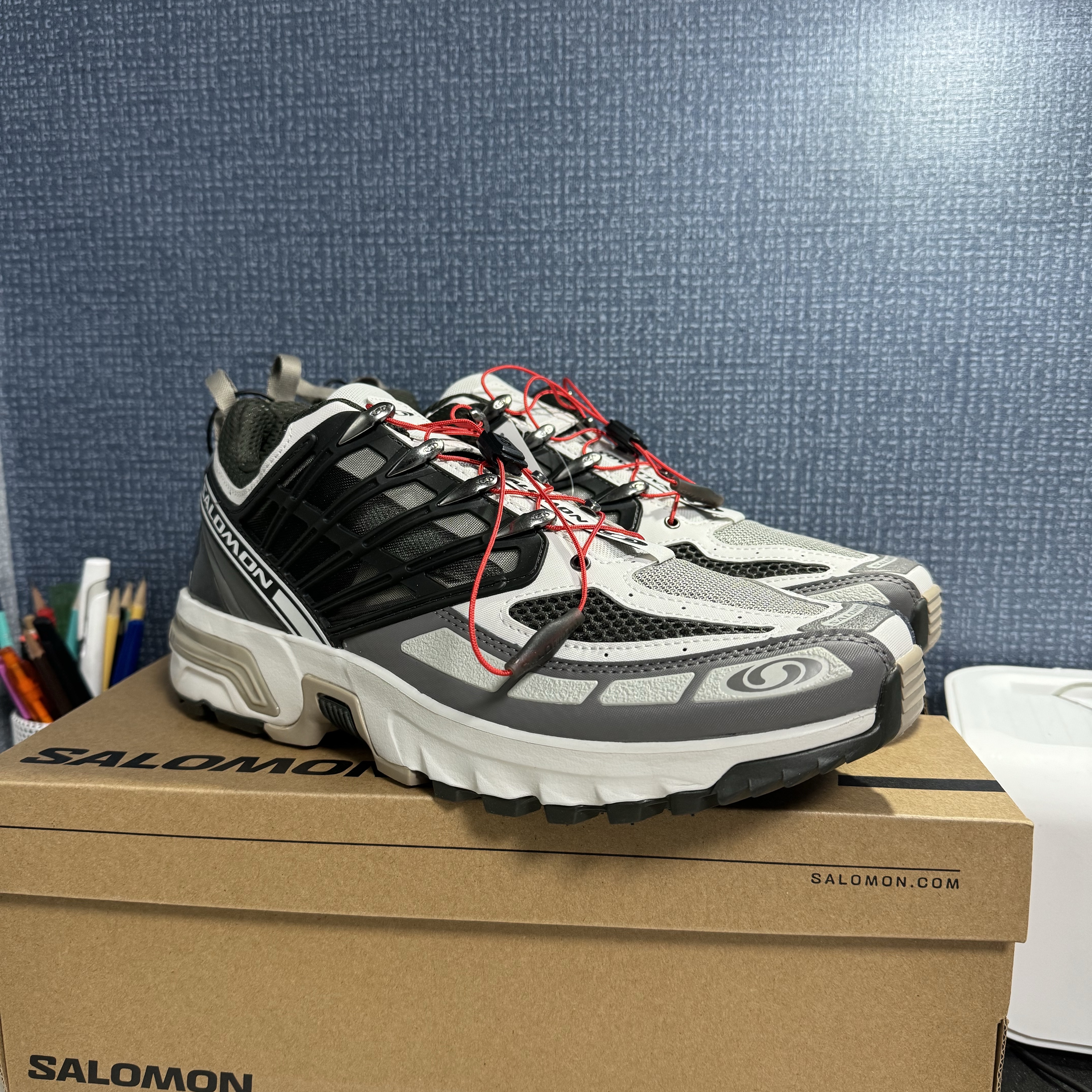 Salomon ACS Pro Beluga Vintage Khaki 착용 스타일 - 1