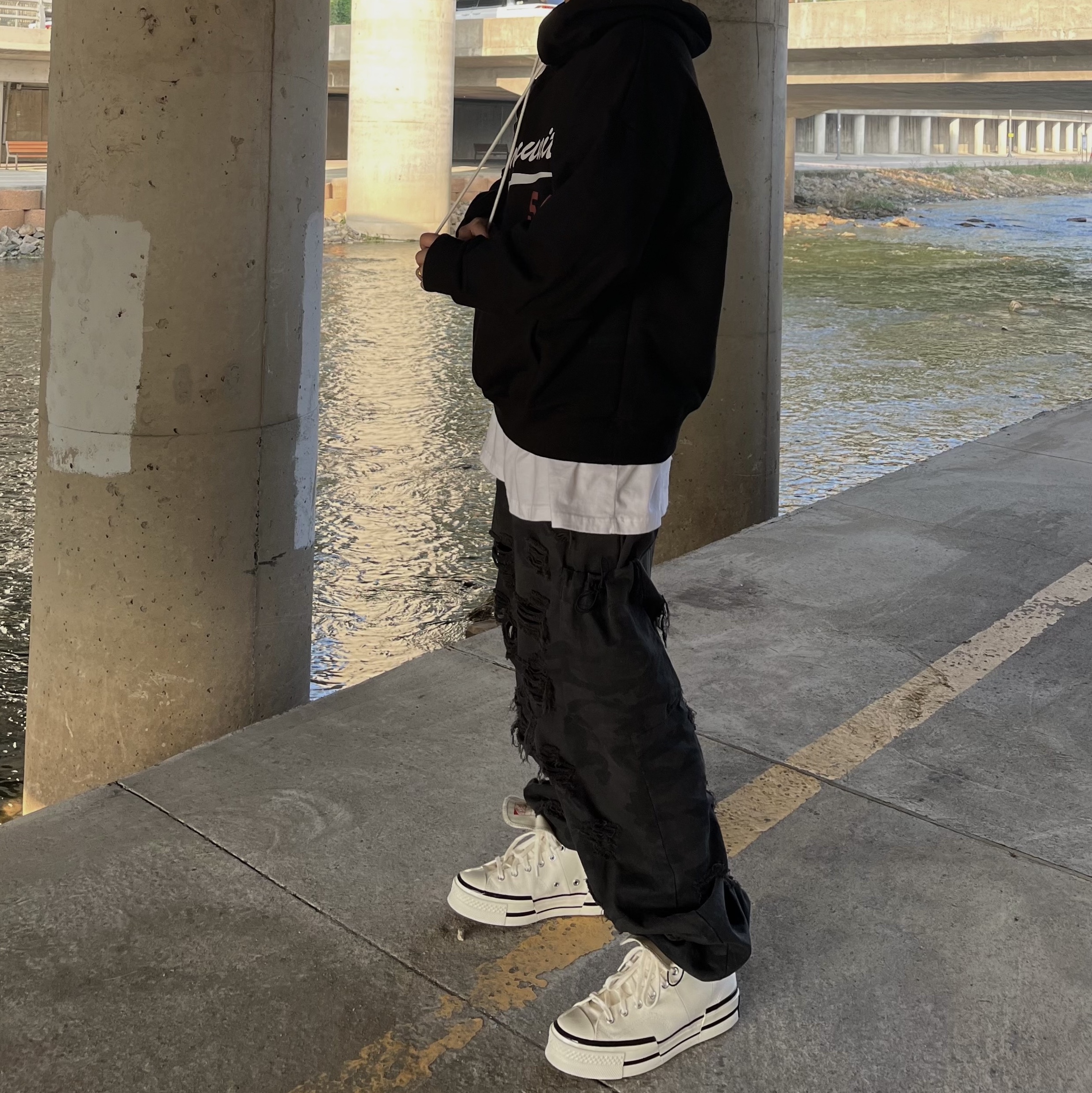 Converse Chuck 70 High Plus Egret 착용 스타일 - 3