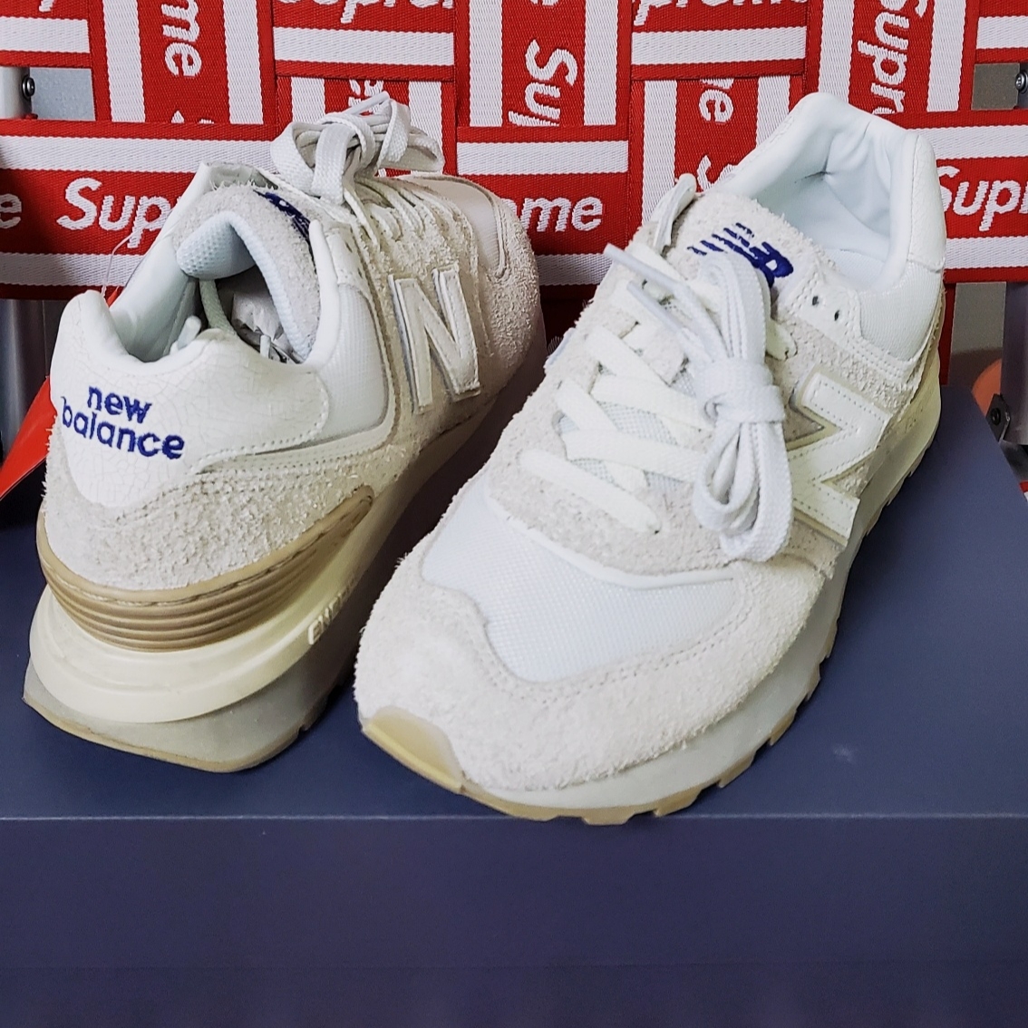 New Balance x Recto 574 Ash Cream Legacy 착용 스타일