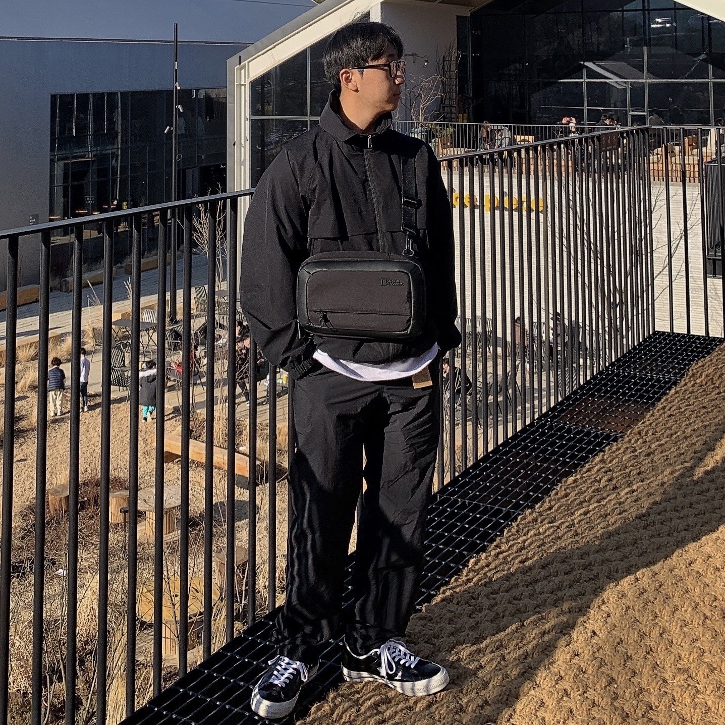 Converse One Star Ox Leather Black 착용 스타일 - 1