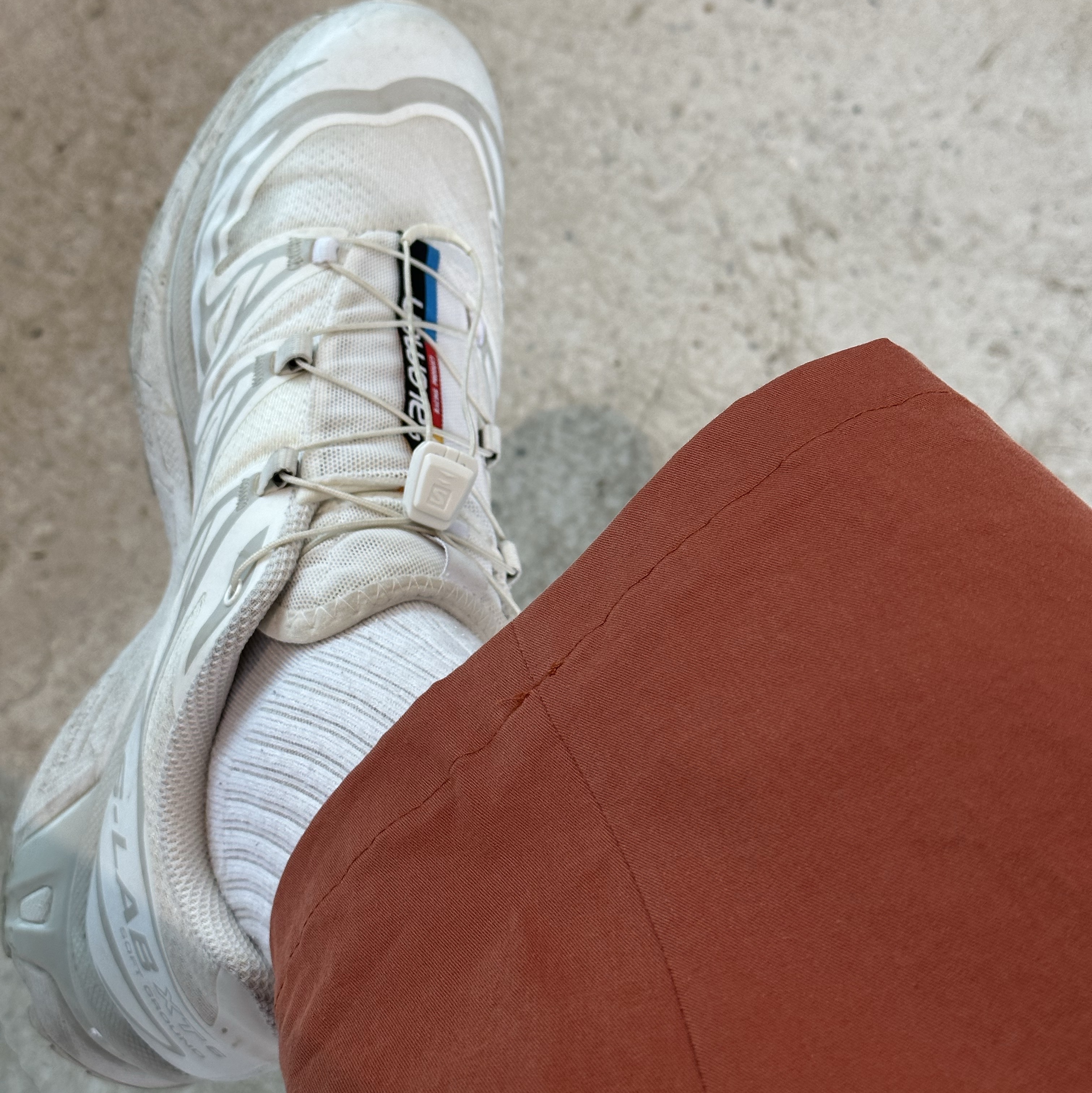 Salomon XT-6 ADV White 착용 스타일