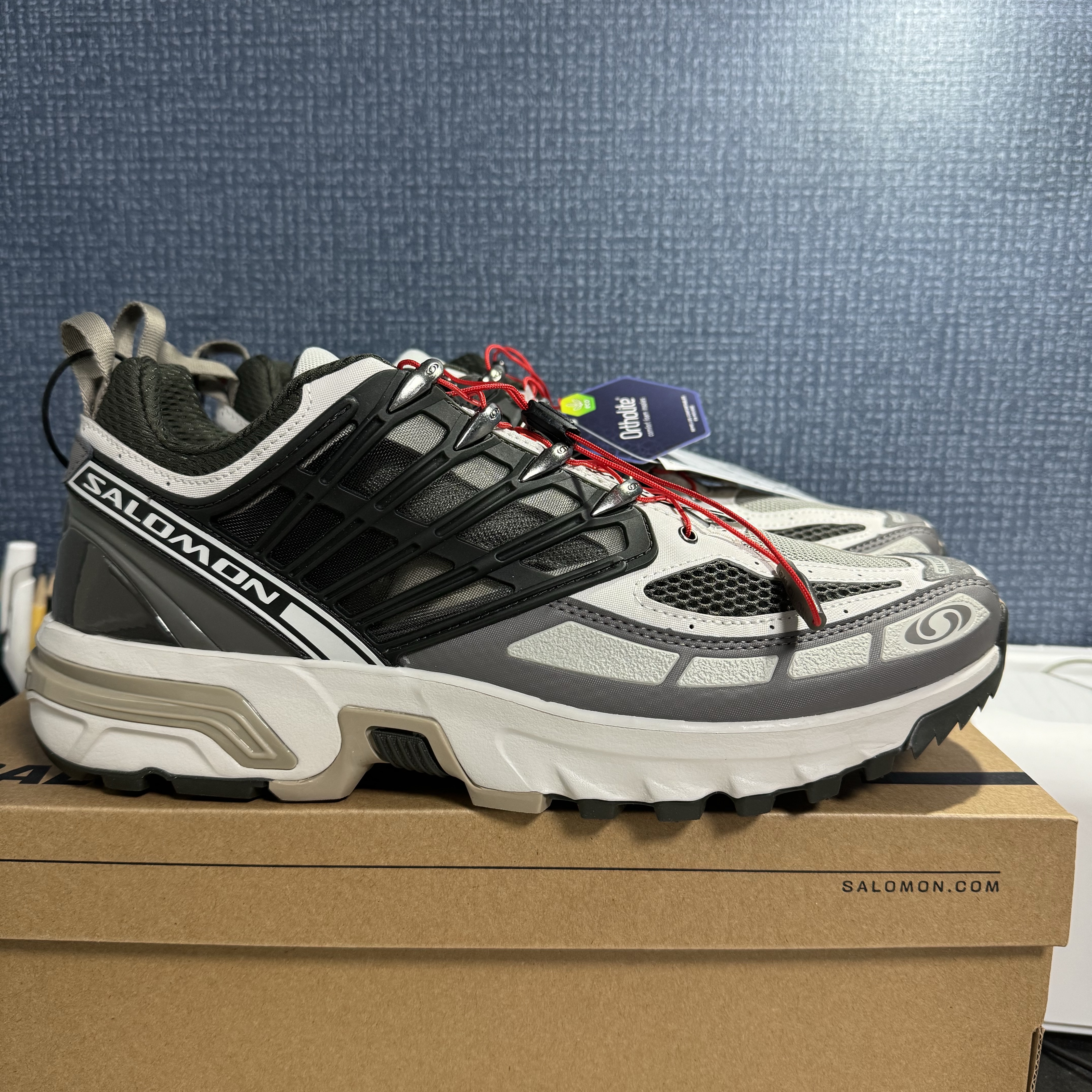 Salomon ACS Pro Beluga Vintage Khaki 착용 스타일 - 4