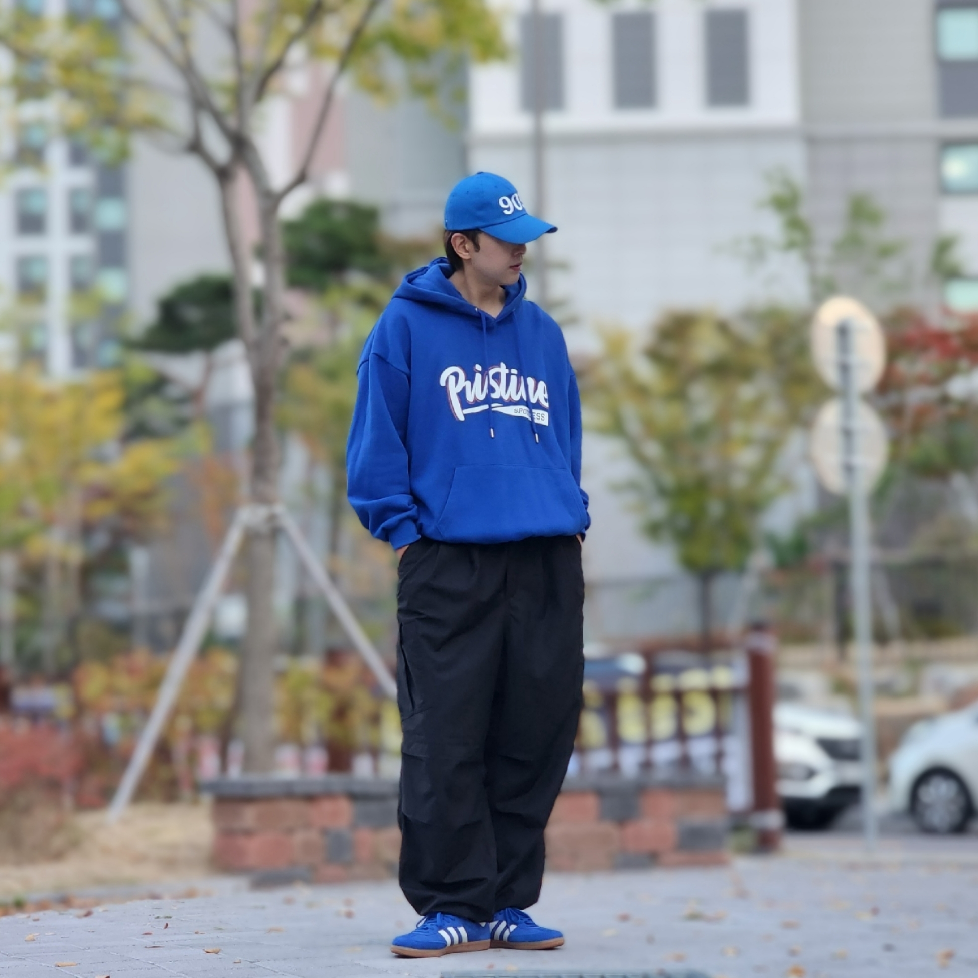 Adidas Samba OG Royal Blue 착용 스타일 - 7