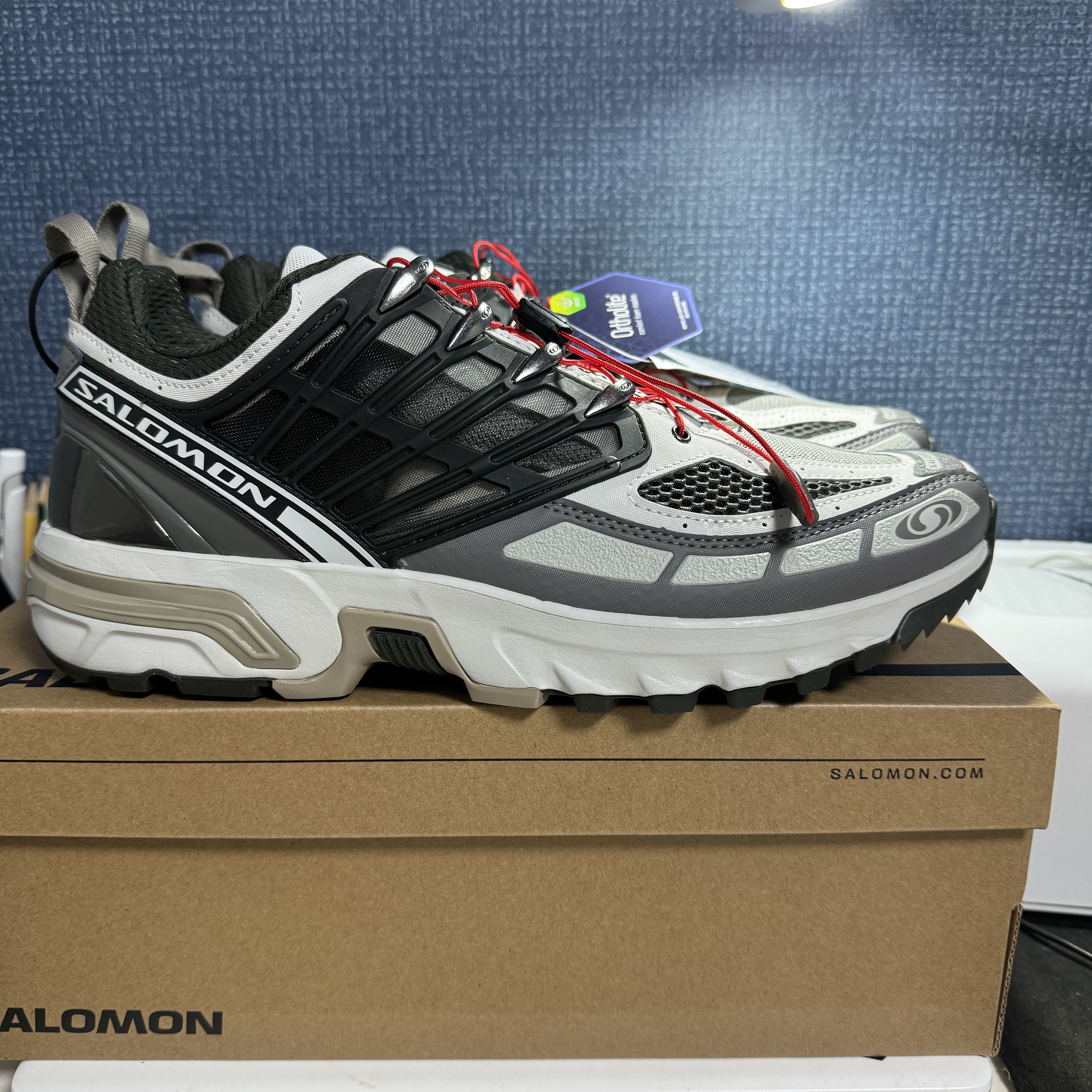 Salomon ACS Pro Beluga Vintage Khaki 착용 스타일 - 2
