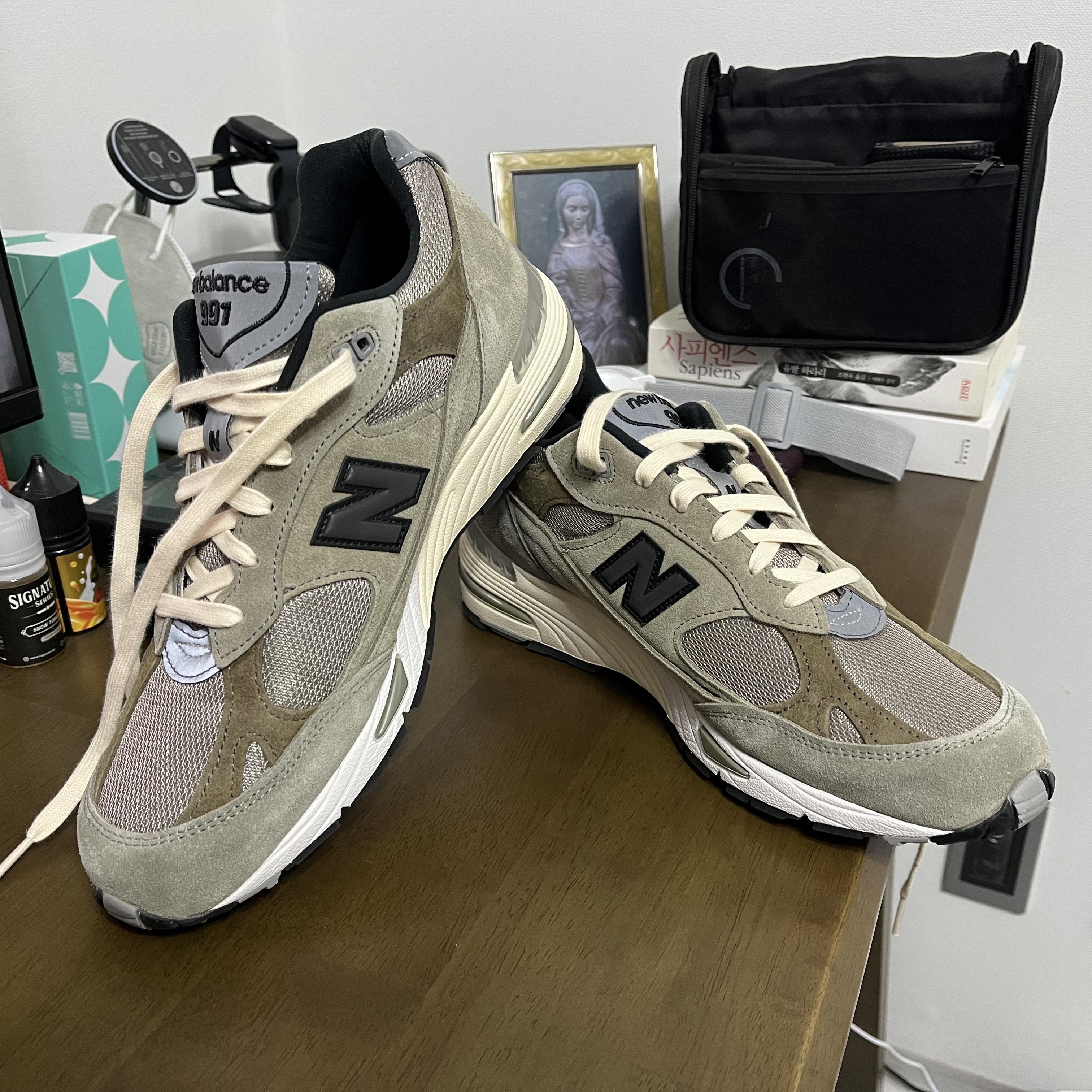New Balance x JJJJound 991 Made in UK Grey 착용 스타일