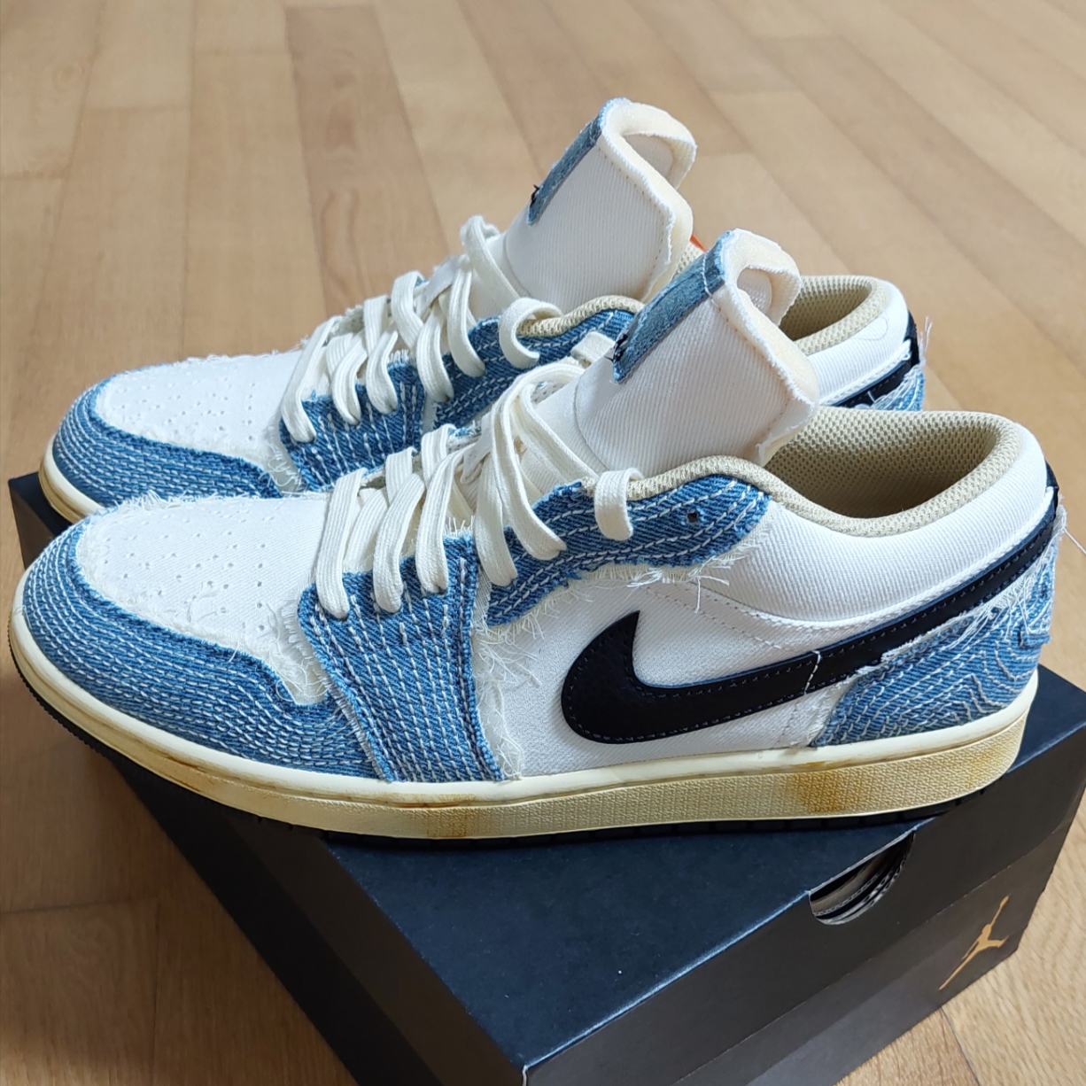 Jordan 1 Low World Make Japan 착용 스타일 - 1