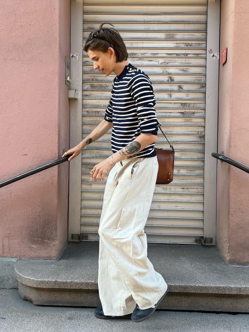 Our Legacy Formal Rider Cut Digital Overcast Denim Off White, Millo Archive Reflect Curved Pants Off White 착용 스타일 - 2