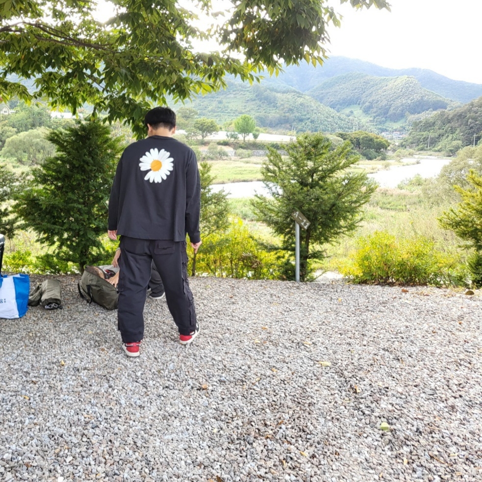Nike x Peaceminusone Wide Pants Black (DR0096-010), Nike x Peaceminusone LS T-Shirt Black (DR0098-010) 착용 스타일