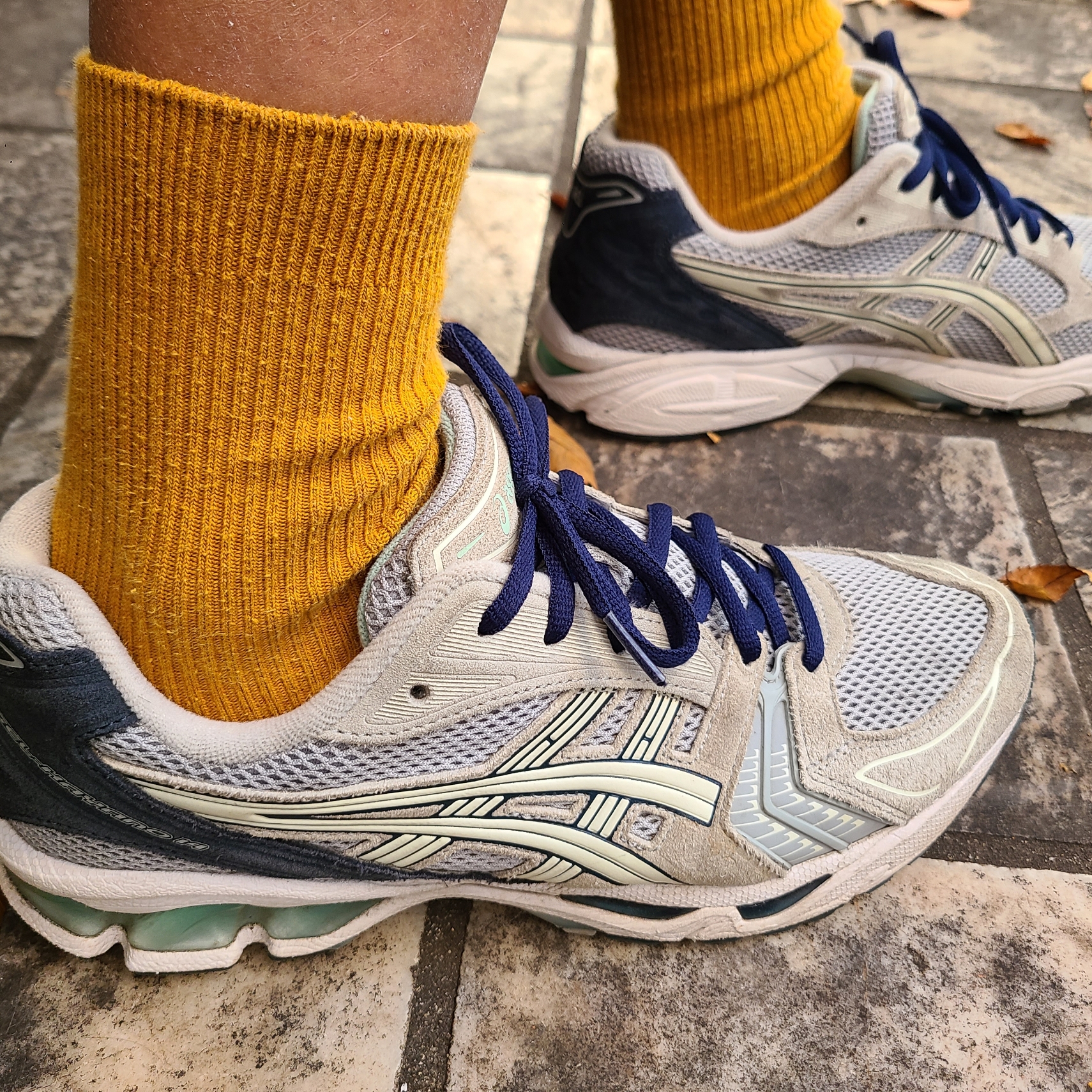 Asics Gel-Kayano 14 Piedmont Grey 착용 스타일