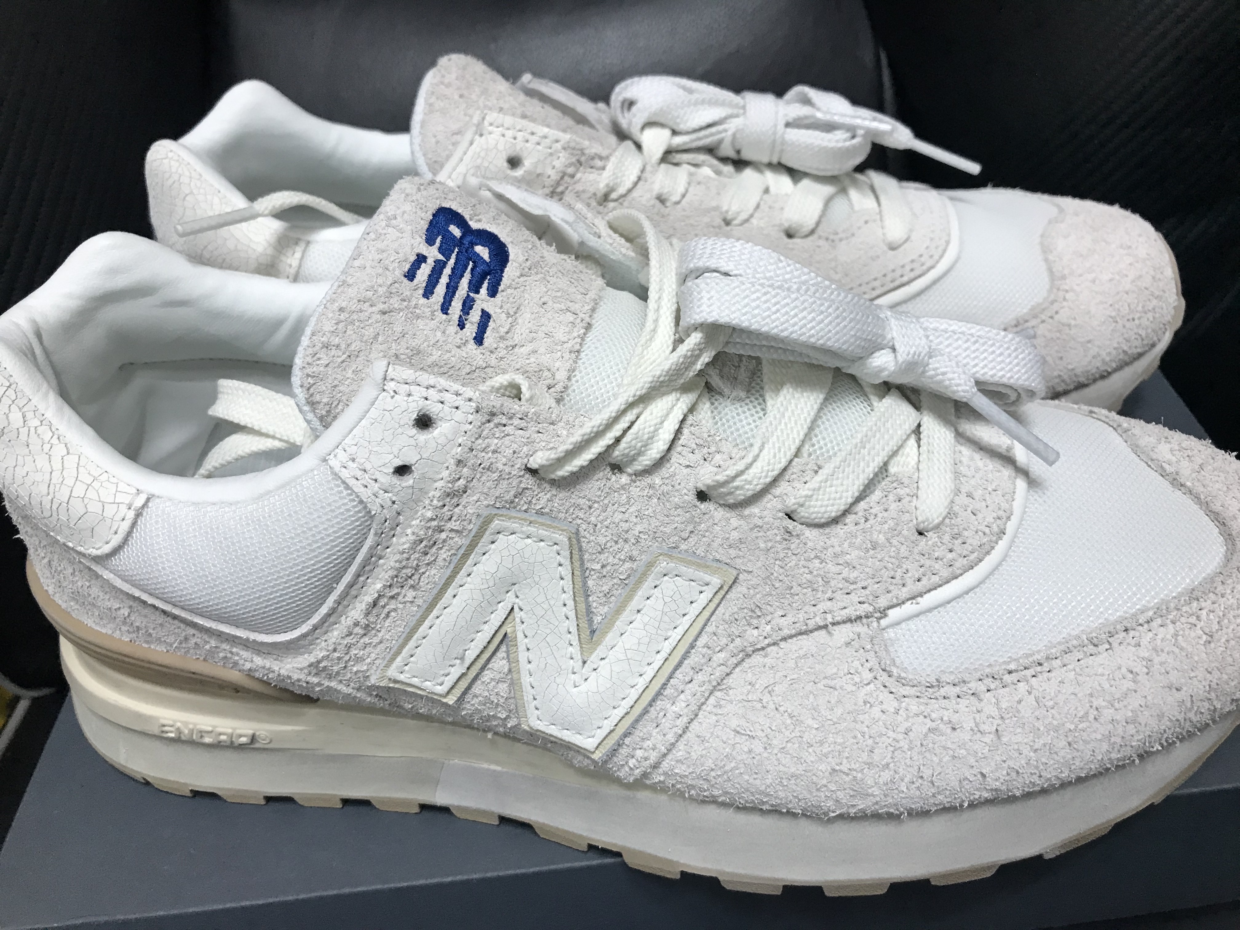 New Balance x Recto 574 Ash Cream Legacy 착용 스타일 - 1